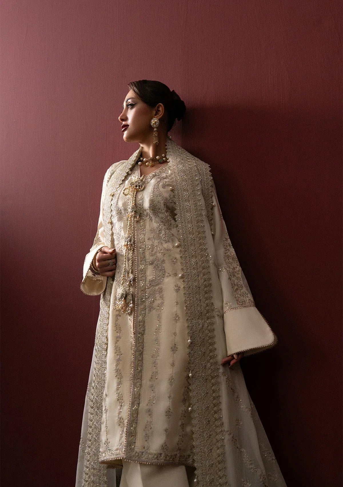 Aik Atelier | Lady Aik 25 | LOOK 01 - Rang-e-Khaas