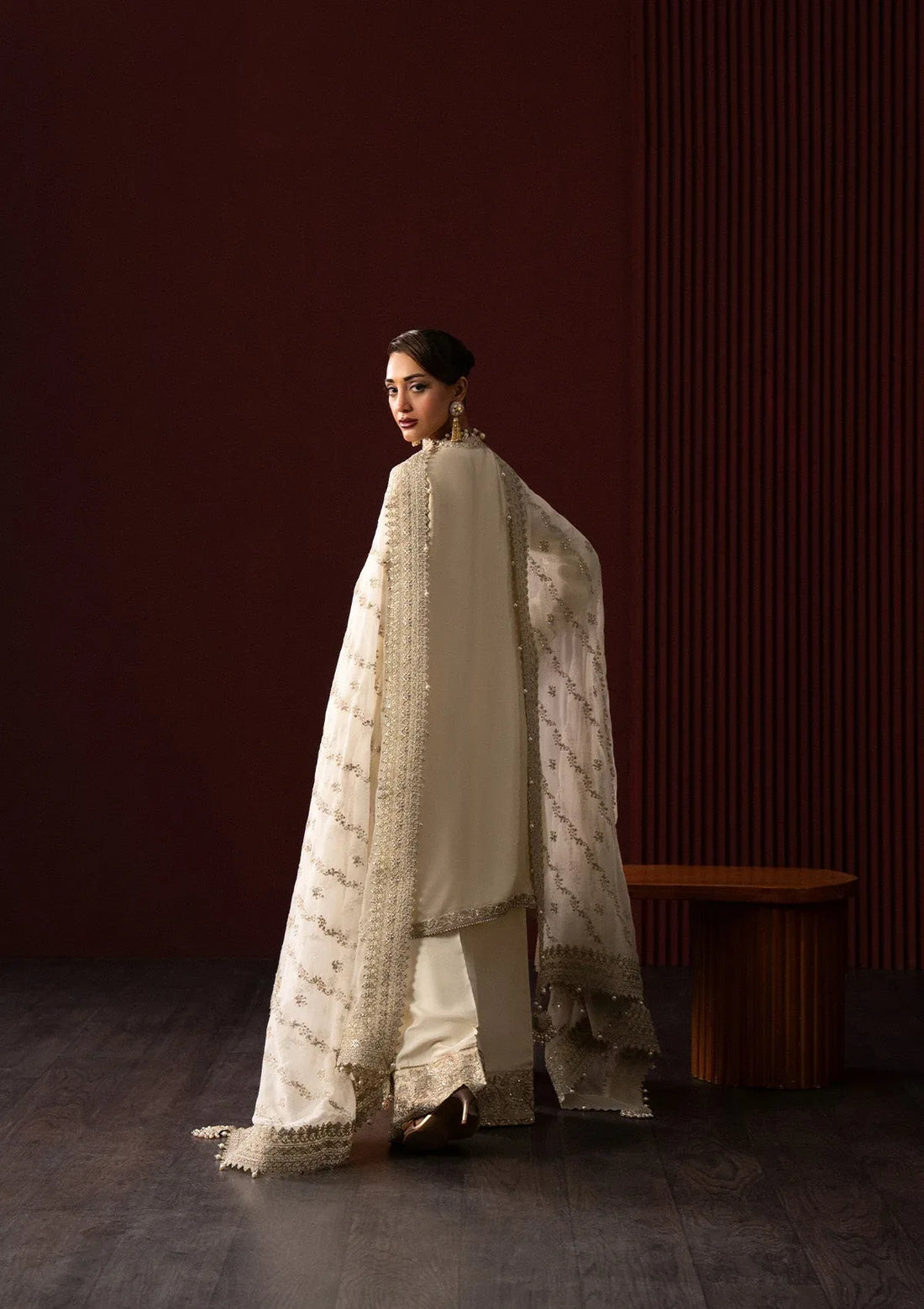 Aik Atelier | Lady Aik 25 | LOOK 01 - Rang-e-Khaas