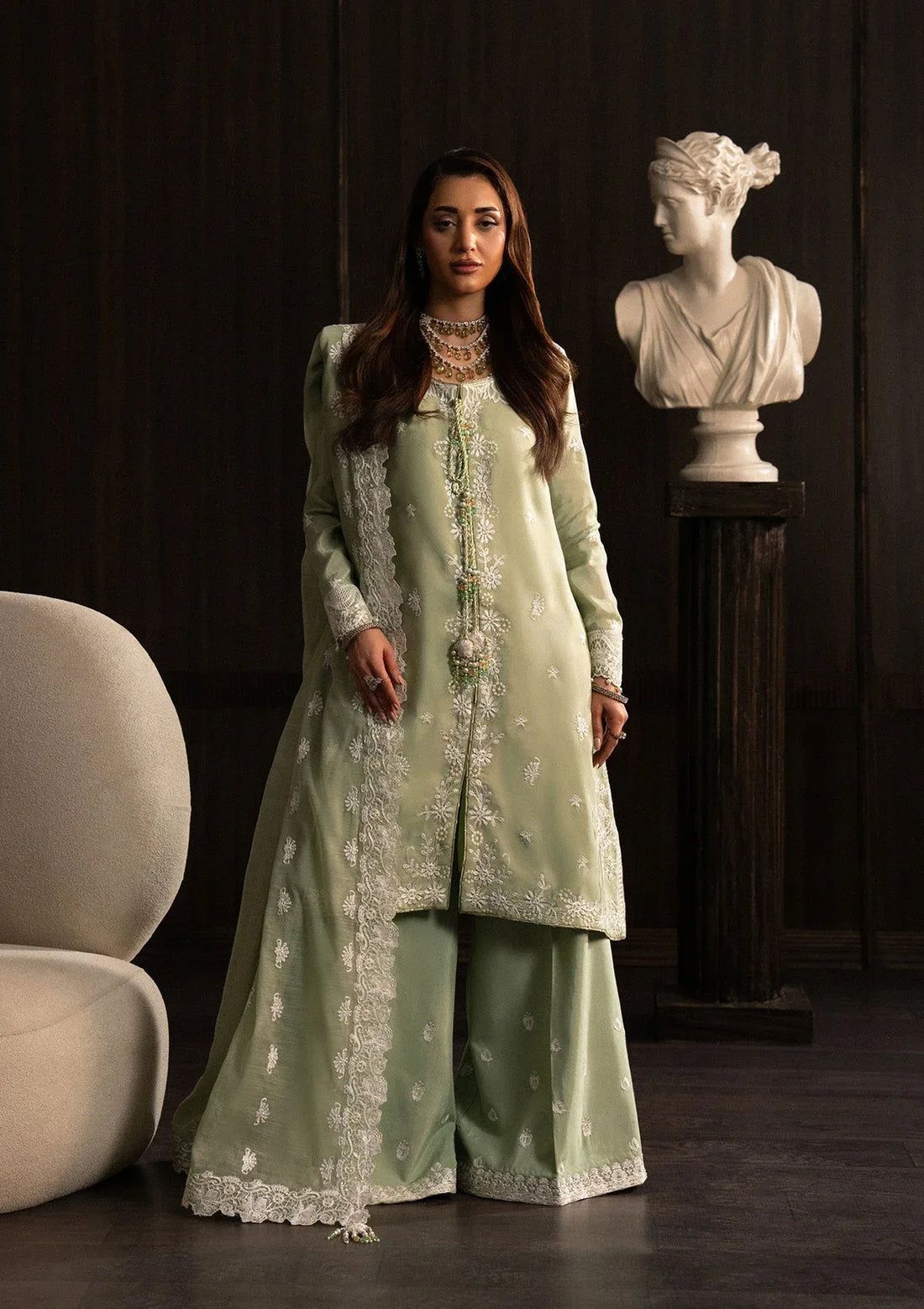 Aik Atelier | Lady Aik 25 | LOOK 03 - Rang-e-Khaas