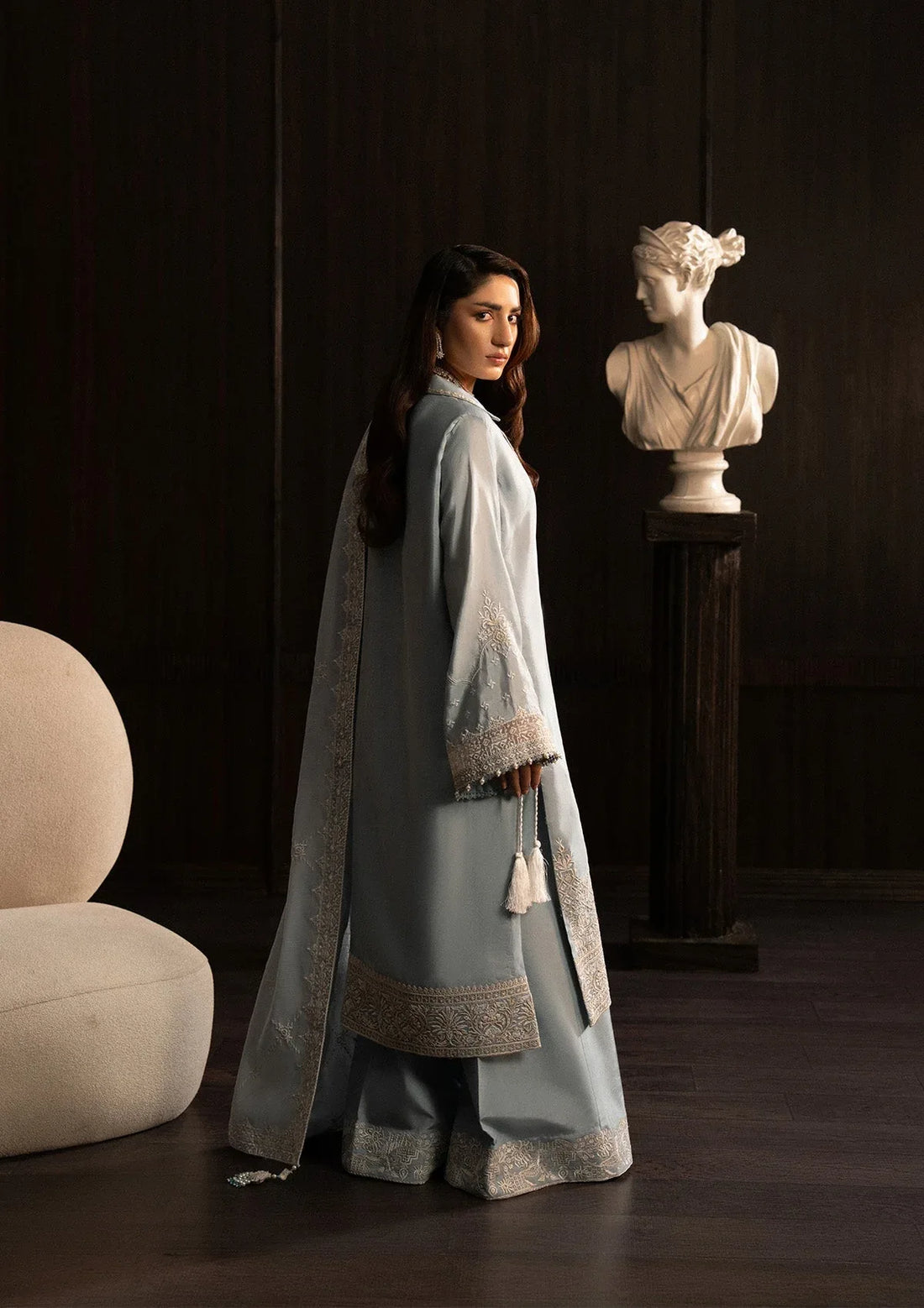 Aik Atelier | Lady Aik 25 | LOOK 05 - Rang-e-Khaas