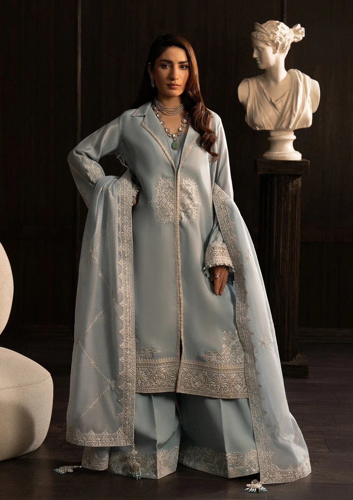 Aik Atelier | Lady Aik 25 | LOOK 05 - Rang-e-Khaas