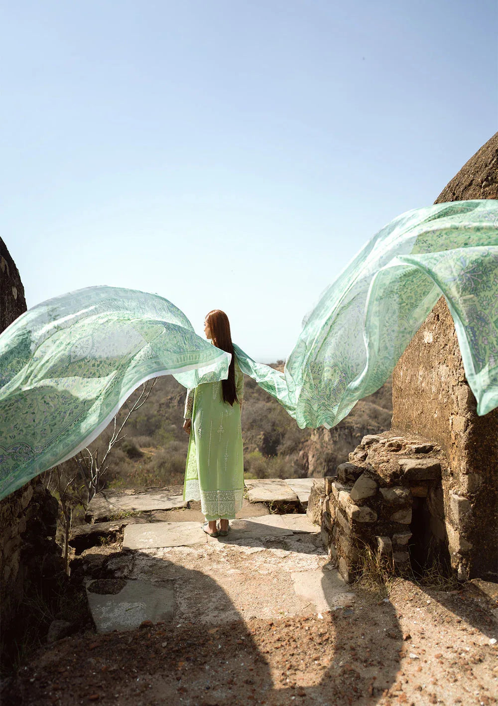Aik Atelier | Pardes Lawn 24 | LOOK 02 - Rang-e-Khaas