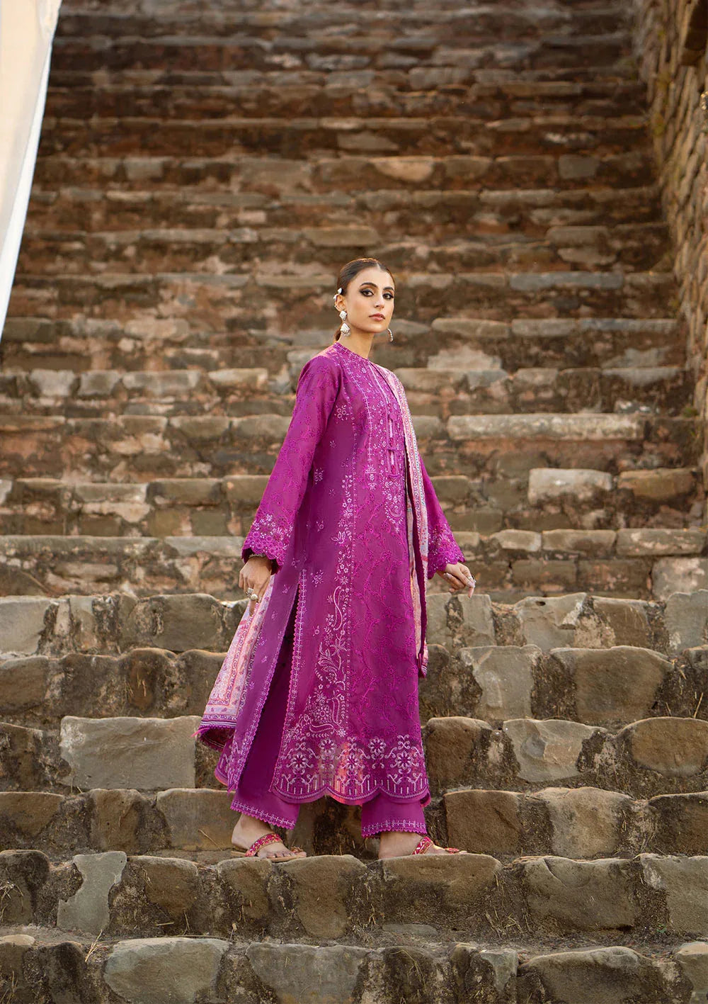Aik Atelier | Pardes Lawn 24 | LOOK 04 - Rang-e-Khaas