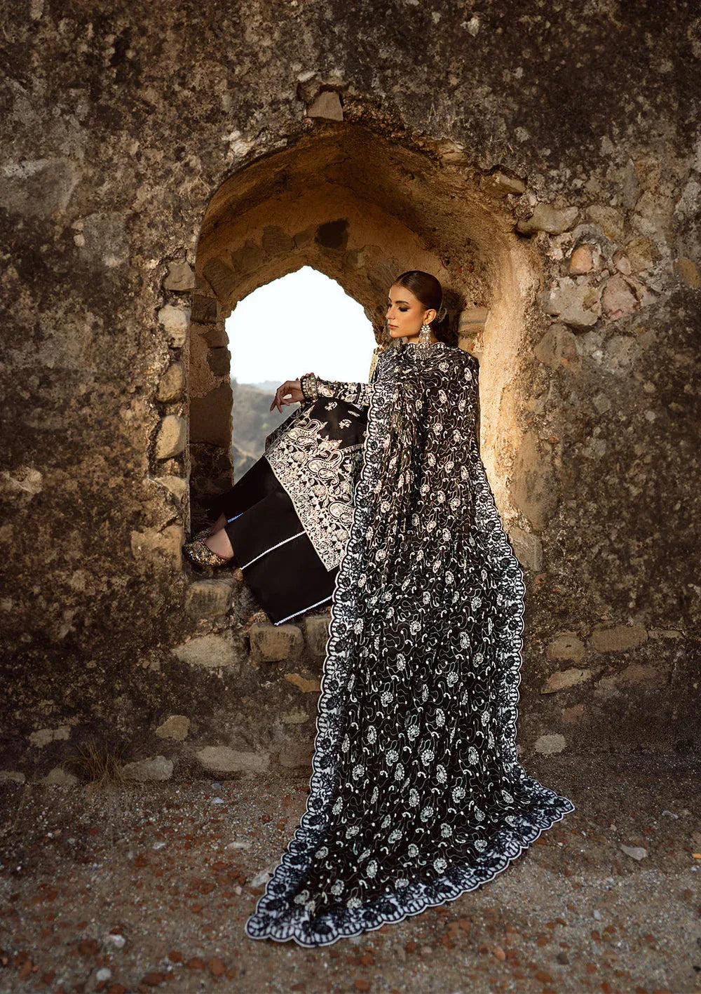 Aik Atelier | Pardes Lawn 24 | LOOK 08 - Rang-e-Khaas
