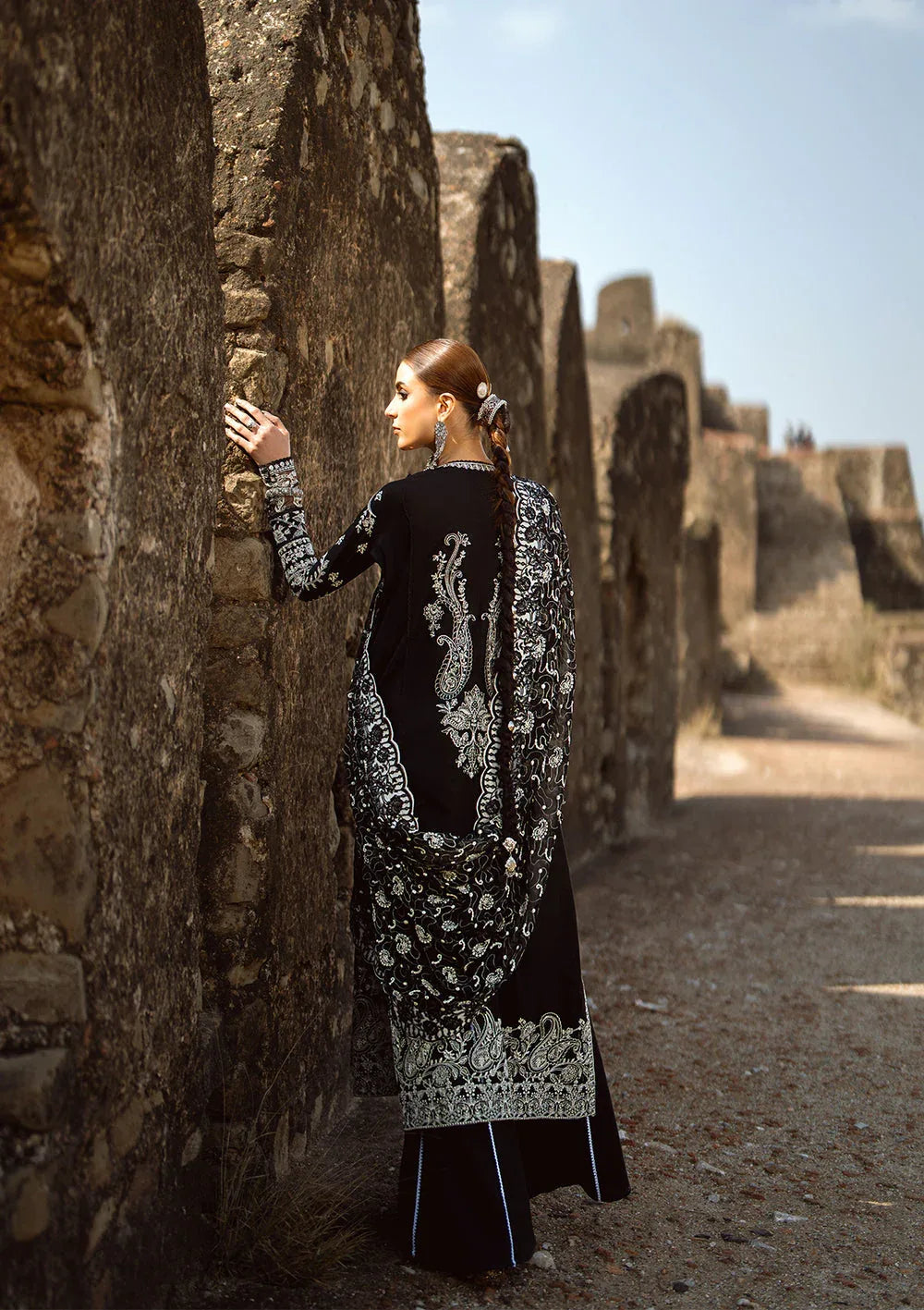 Aik Atelier | Pardes Lawn 24 | LOOK 08 - Rang-e-Khaas