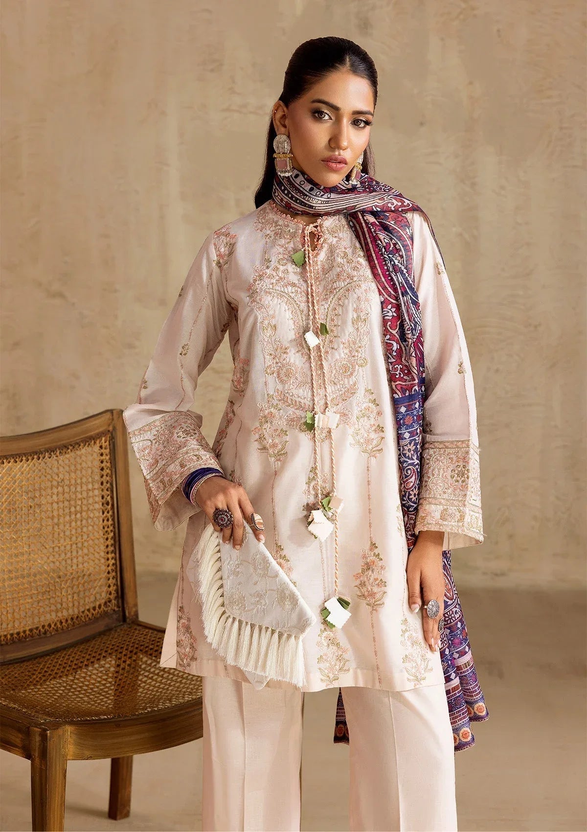 Aik Atelier | RTW 25 | LOOK 09 - Rang-e-Khaas
