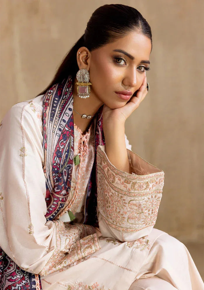Aik Atelier | RTW 25 | LOOK 09 - Rang-e-Khaas