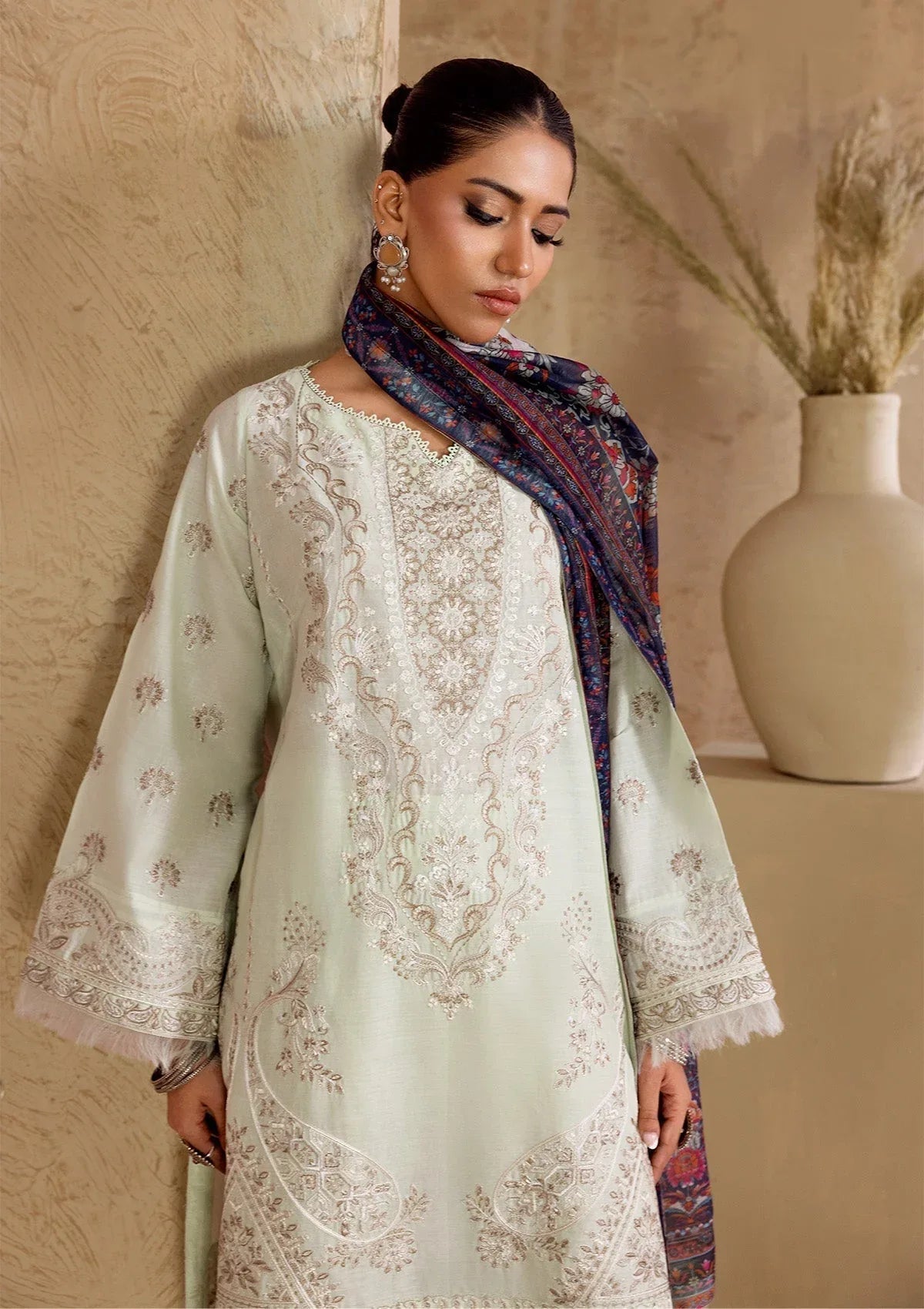 Aik Atelier | RTW 25 | LOOK 10 - Rang-e-Khaas