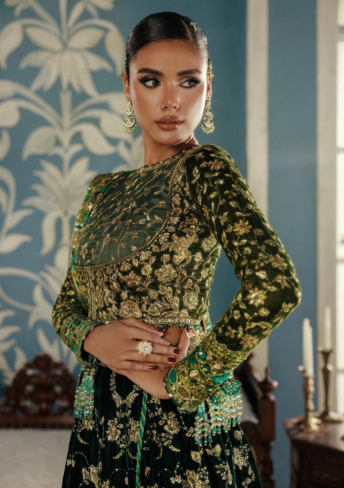 Aik Atelier | Udaipur Velvet 25 | LOOK 02 - Rang-e-Khaas