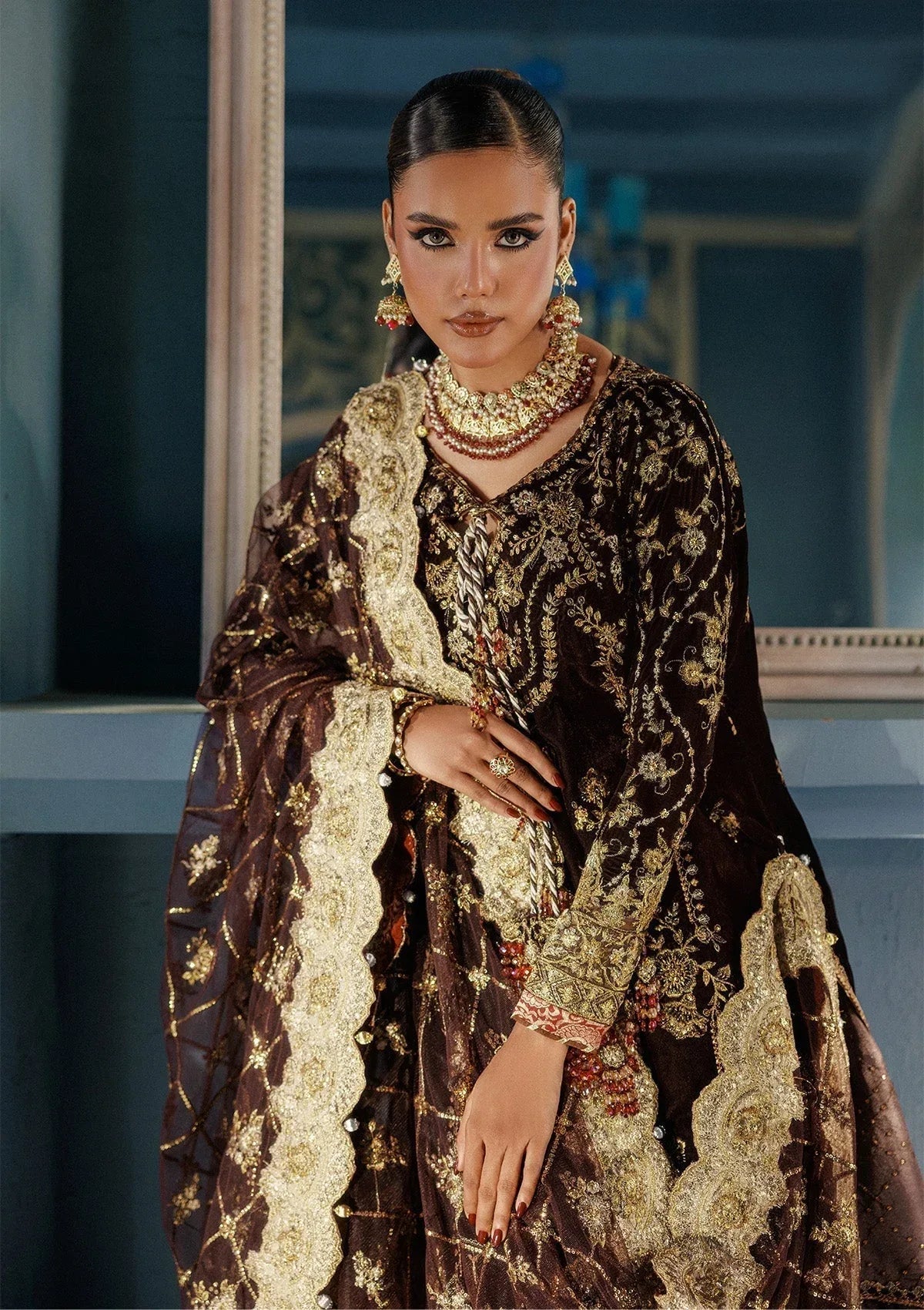 Aik Atelier | Udaipur Velvet 25 | LOOK 06 - Rang-e-Khaas