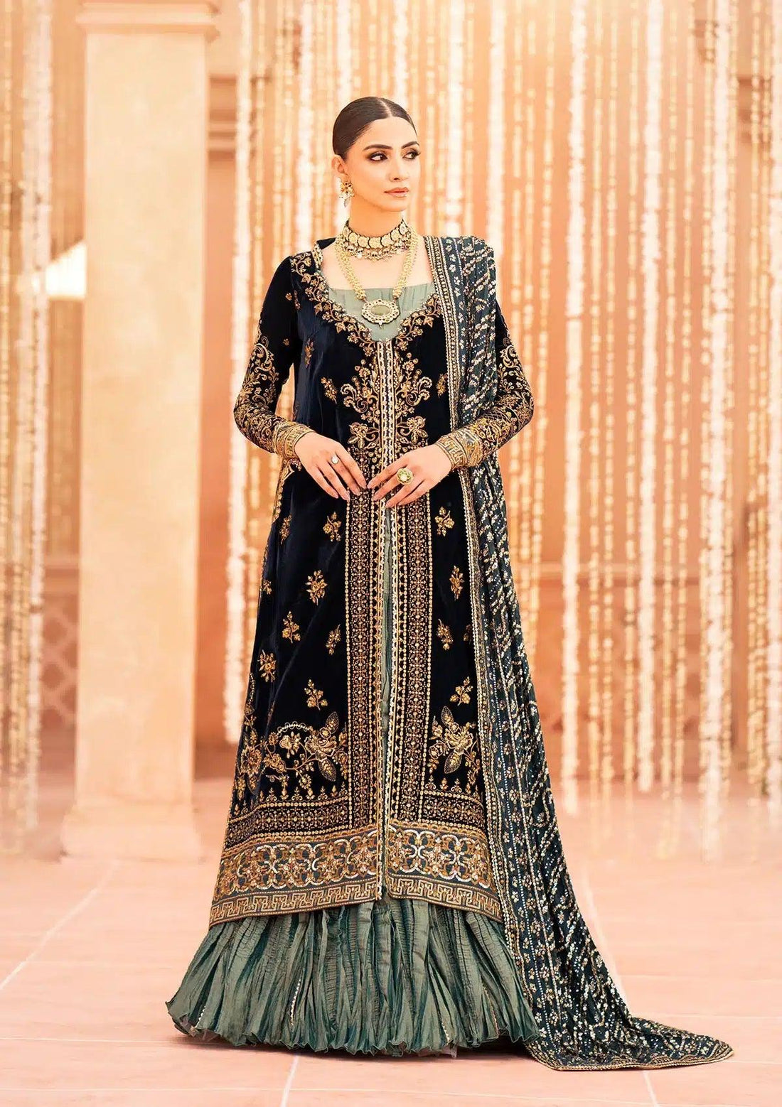 Aik Atelier | Zardozi Velvet 23 | 01 - Rang-e-Khaas