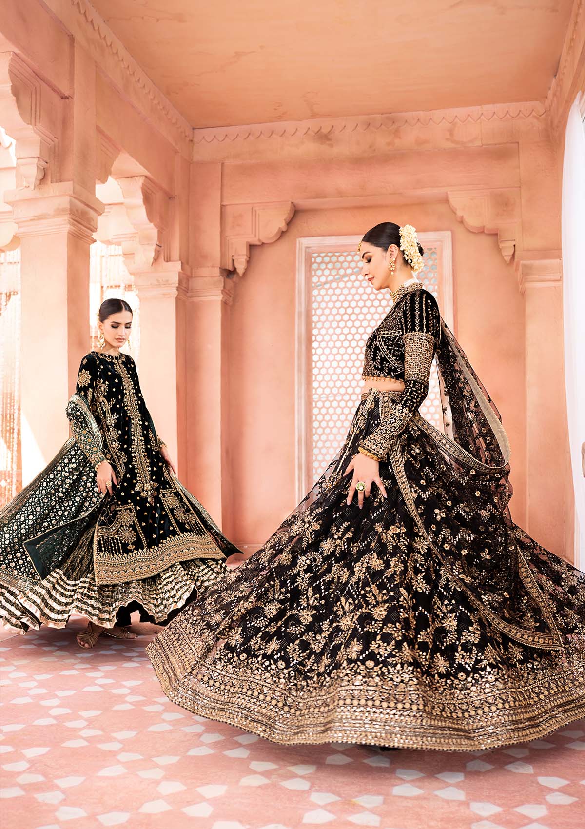 Aik Atelier | Zardozi Velvet 23 | 05 - Rang-e-Khaas