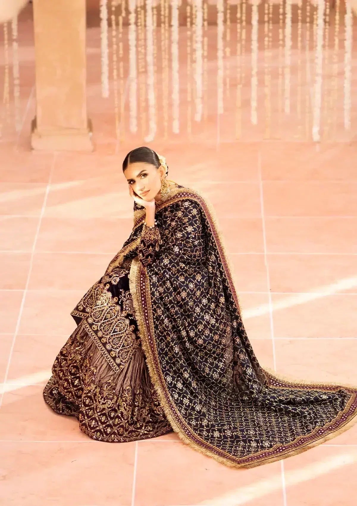 Aik Atelier | Zardozi Velvet 23 | 09 - Rang-e-Khaas