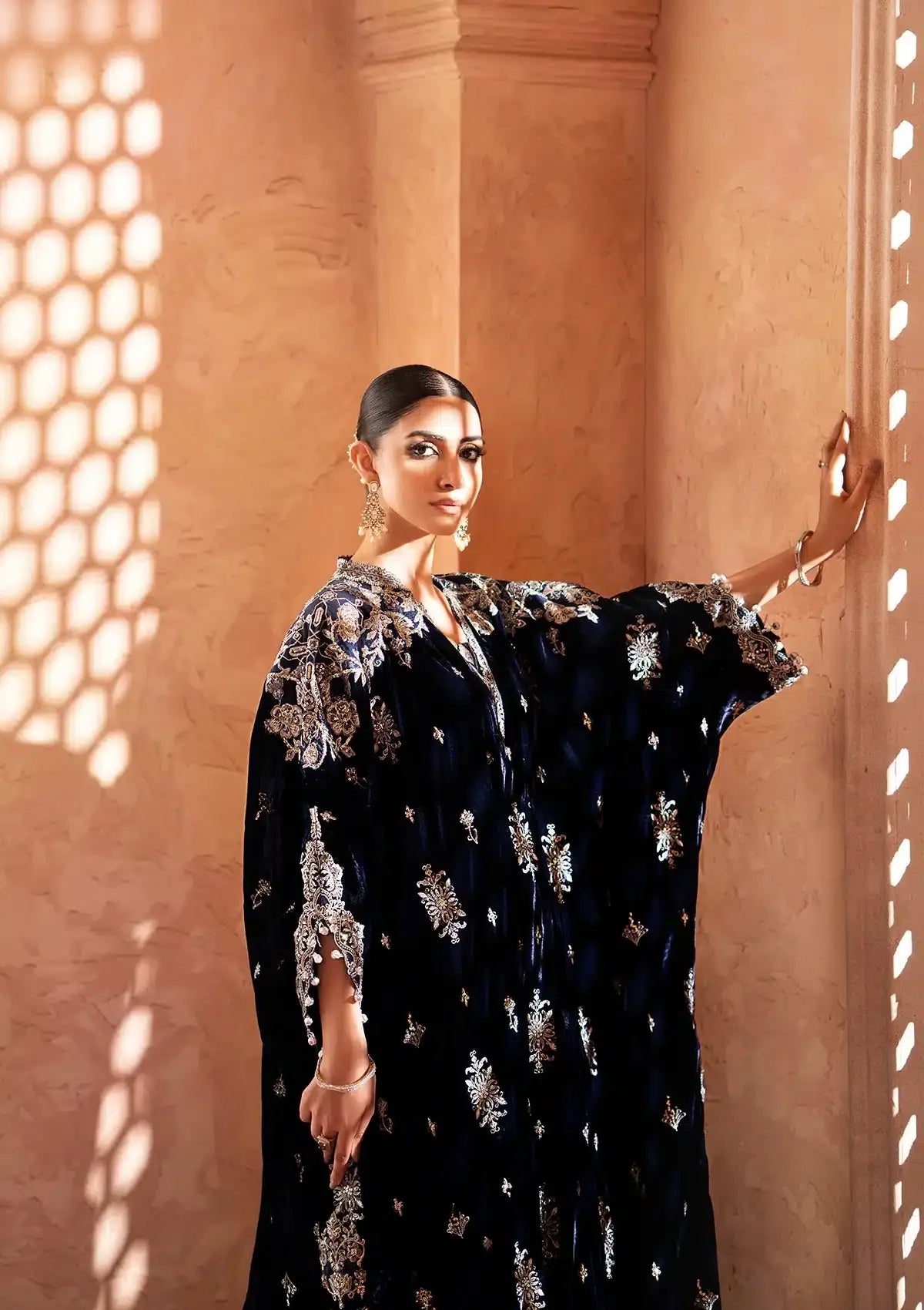 Aik Atelier | Zardozi Velvet 23 | 10 - Rang-e-Khaas