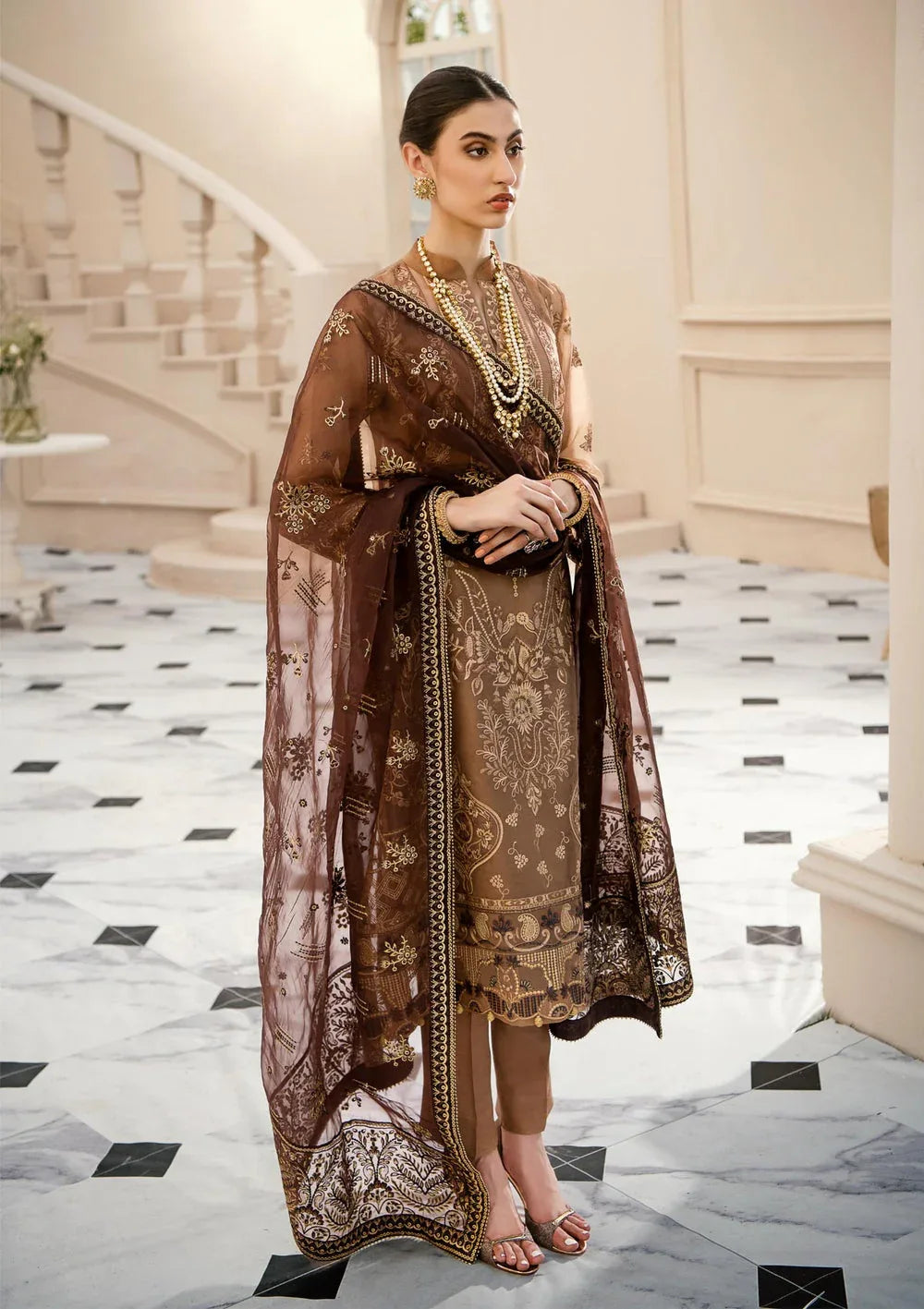 Aik Atelier | Formals Collection | LUMIERE - LOOK 04 - Rang-e-Khaas