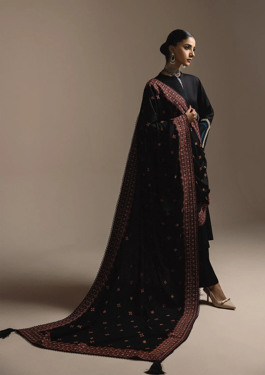 Aik Atelier | Aik Roz Karandi 25 | LOOK 02 - Rang-e-Khaas
