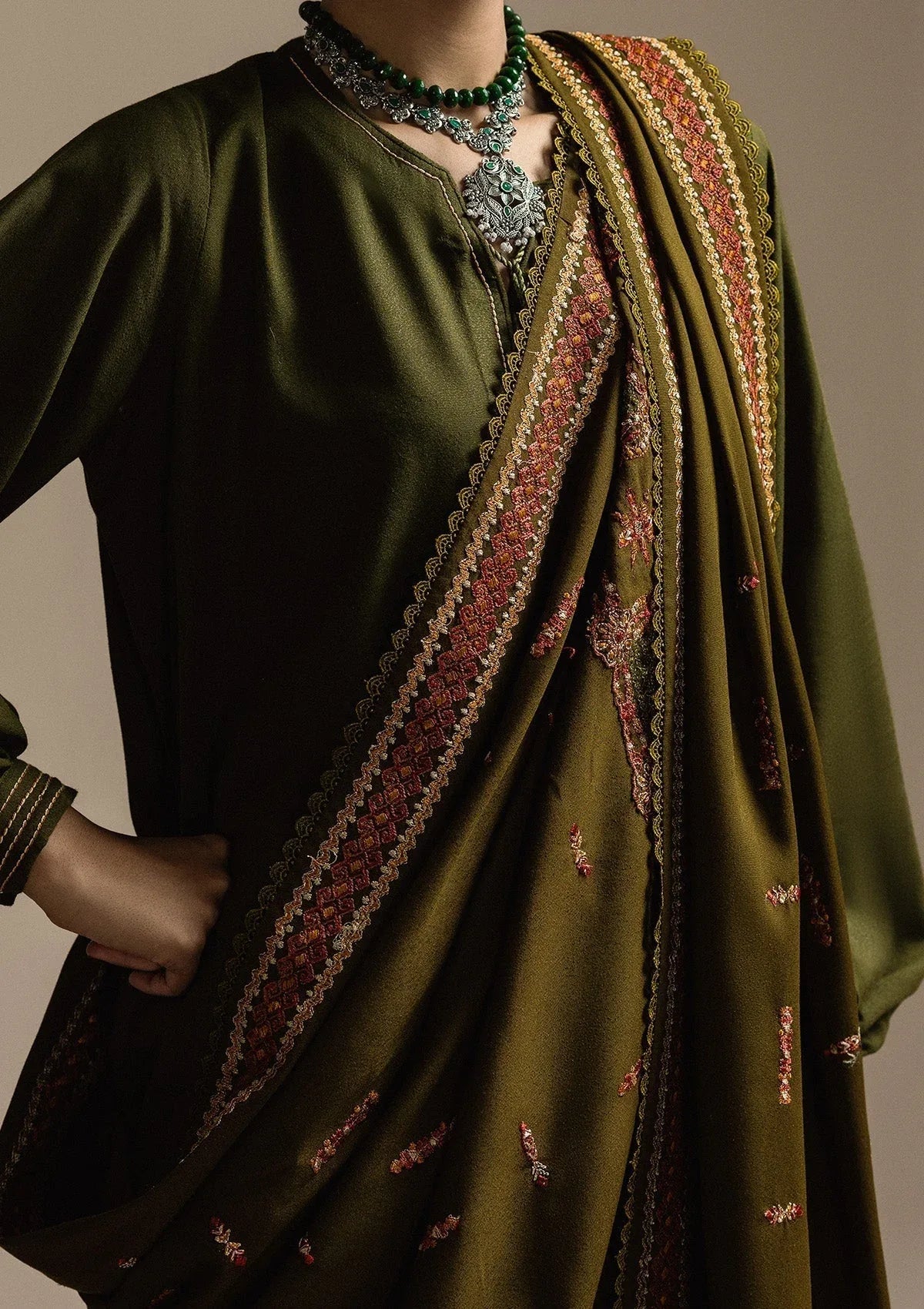 Aik Atelier | Aik Roz Karandi 25 | LOOK 05 - Rang-e-Khaas
