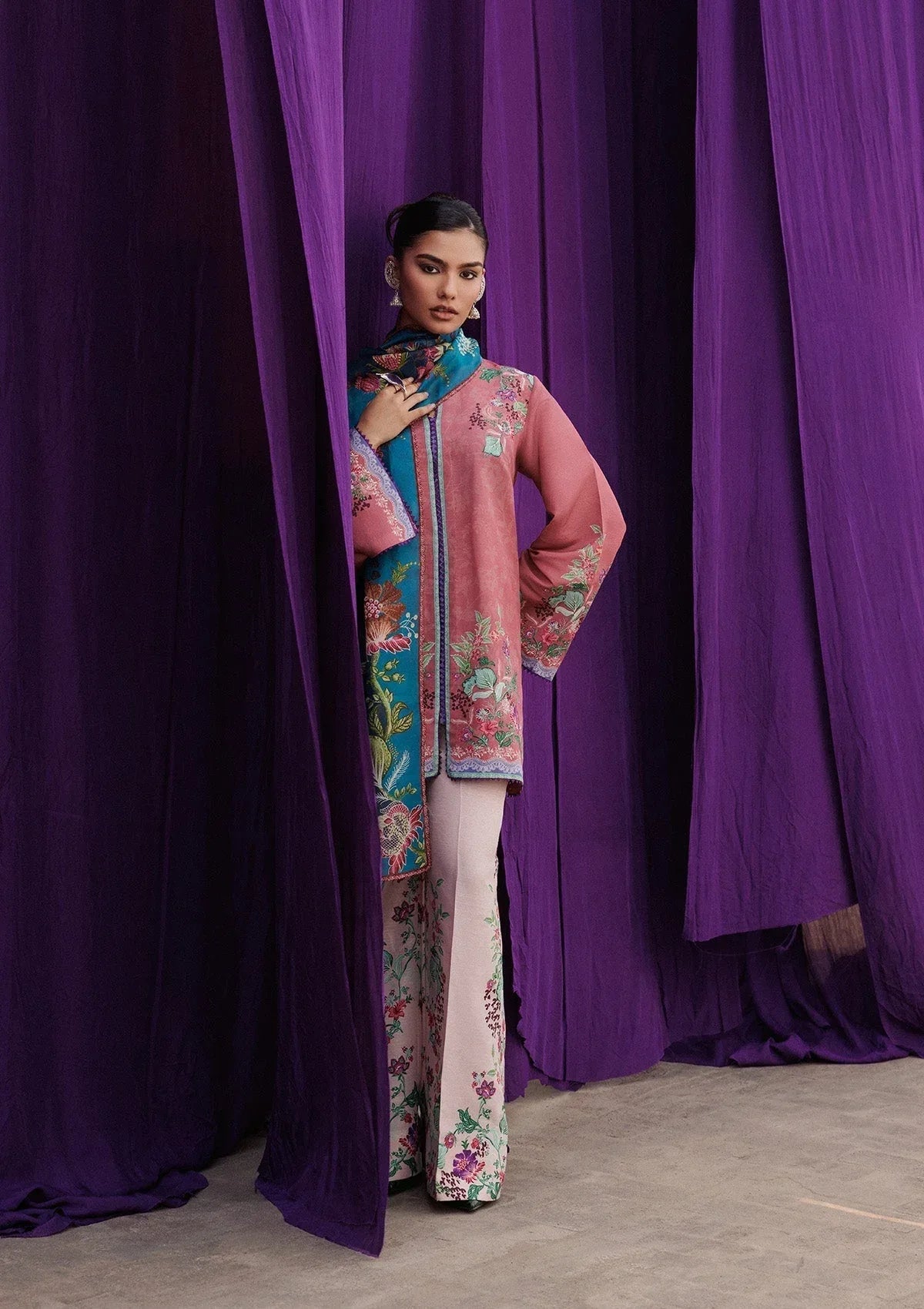 Aik Atelier | Roz Khaddar | AIK ROZ '25 D2 - LOOK 02 - Rang-e-Khaas