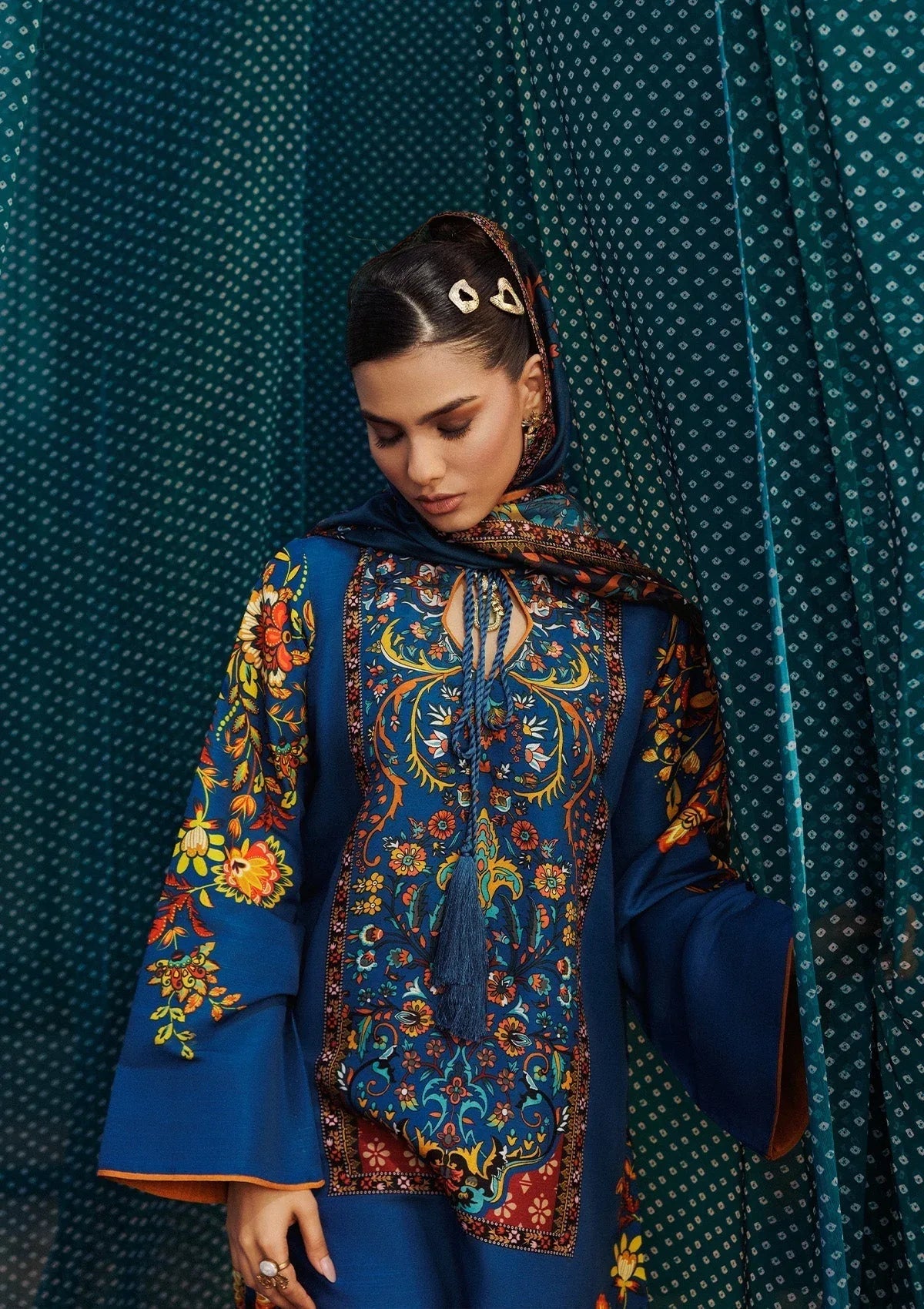 Aik Atelier | Roz Khaddar | AIK ROZ '25 D2 - LOOK 03 - Rang-e-Khaas