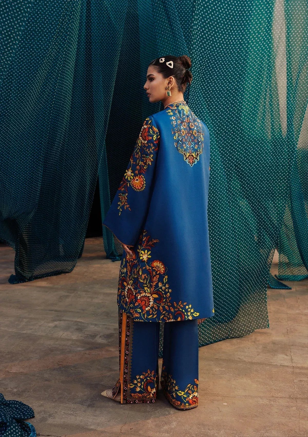Aik Atelier | Roz Khaddar | AIK ROZ '25 D2 - LOOK 03 - Rang-e-Khaas