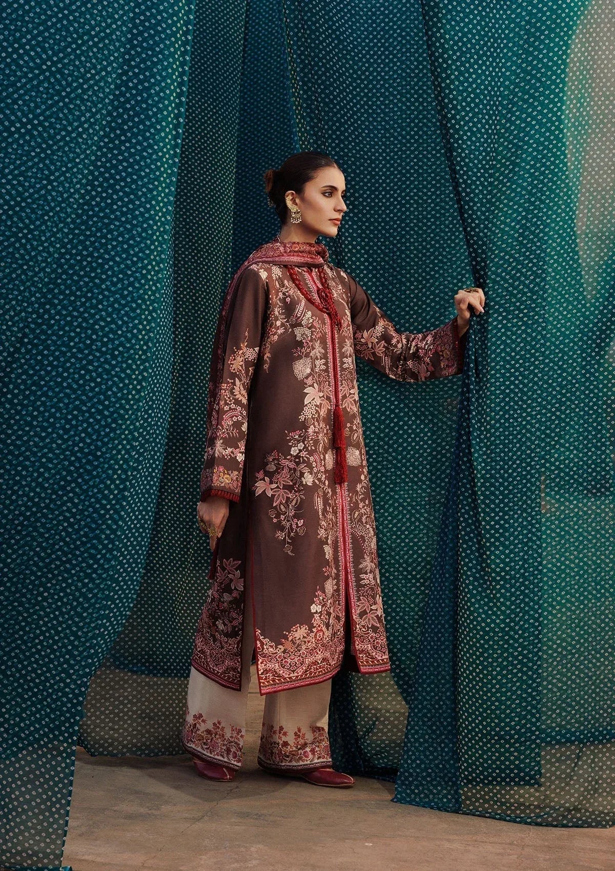 Aik Atelier | Roz Khaddar | AIK ROZ '25 D2 - LOOK 05 - Rang-e-Khaas
