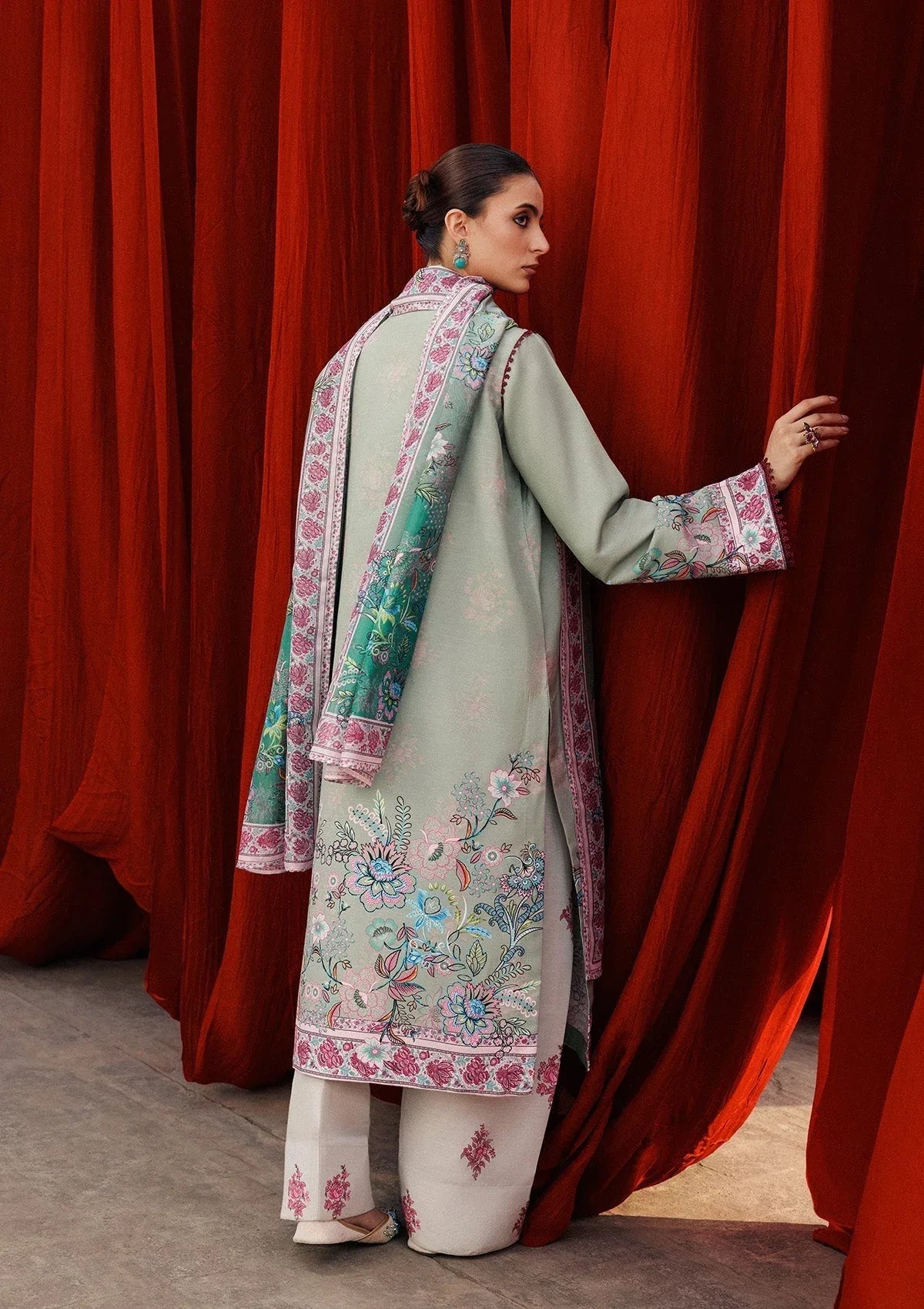 Aik Atelier | Roz Khaddar | AIK ROZ '25 D2 - LOOK 06 - Rang-e-Khaas