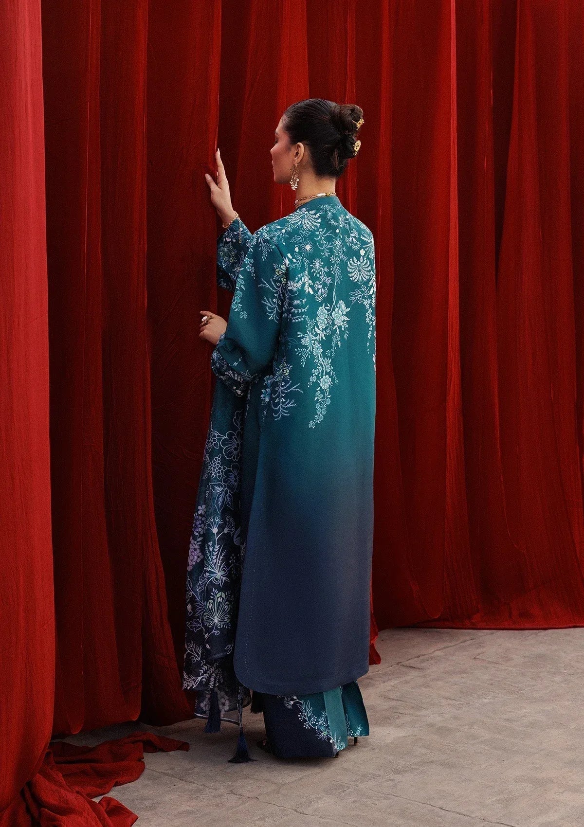 Aik Atelier | Roz Khaddar | AIK ROZ '25 D2 - LOOK 07 - Rang-e-Khaas