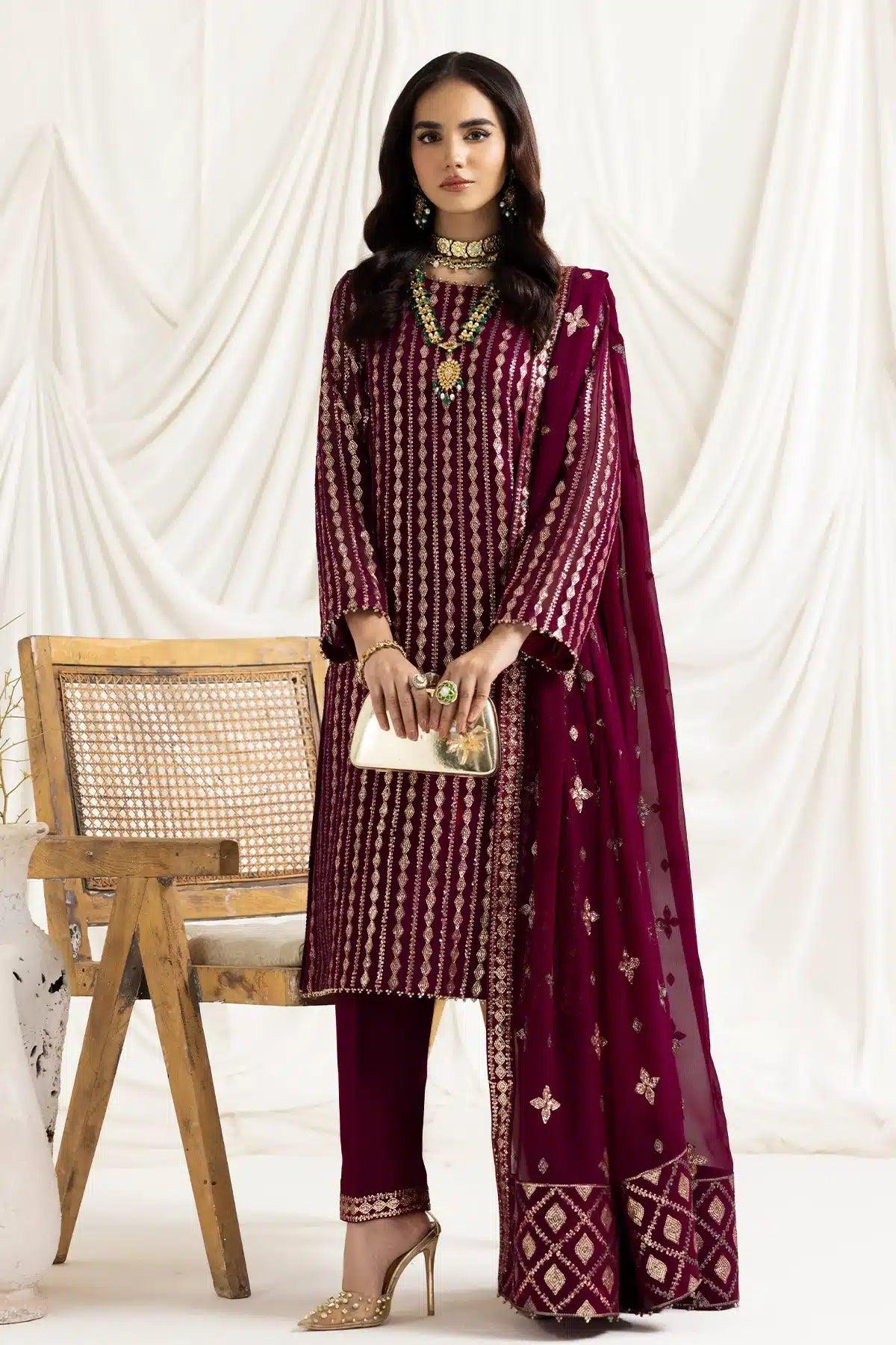 Alizeh | Dua Formals 23 | DUA-V02D03A-AYSAL(MAGENTA) - Rang-e-Khaas