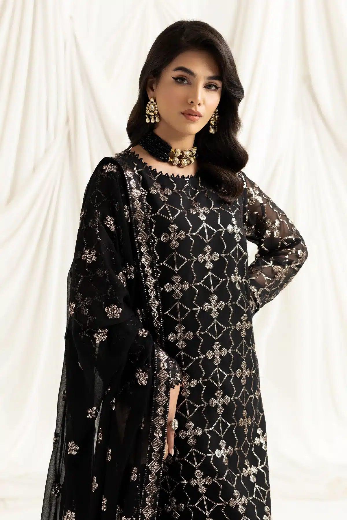 Alizeh | Dua Formals 23 | DUA-V02D04A-NAZIK(BLACK) - Rang-e-Khaas