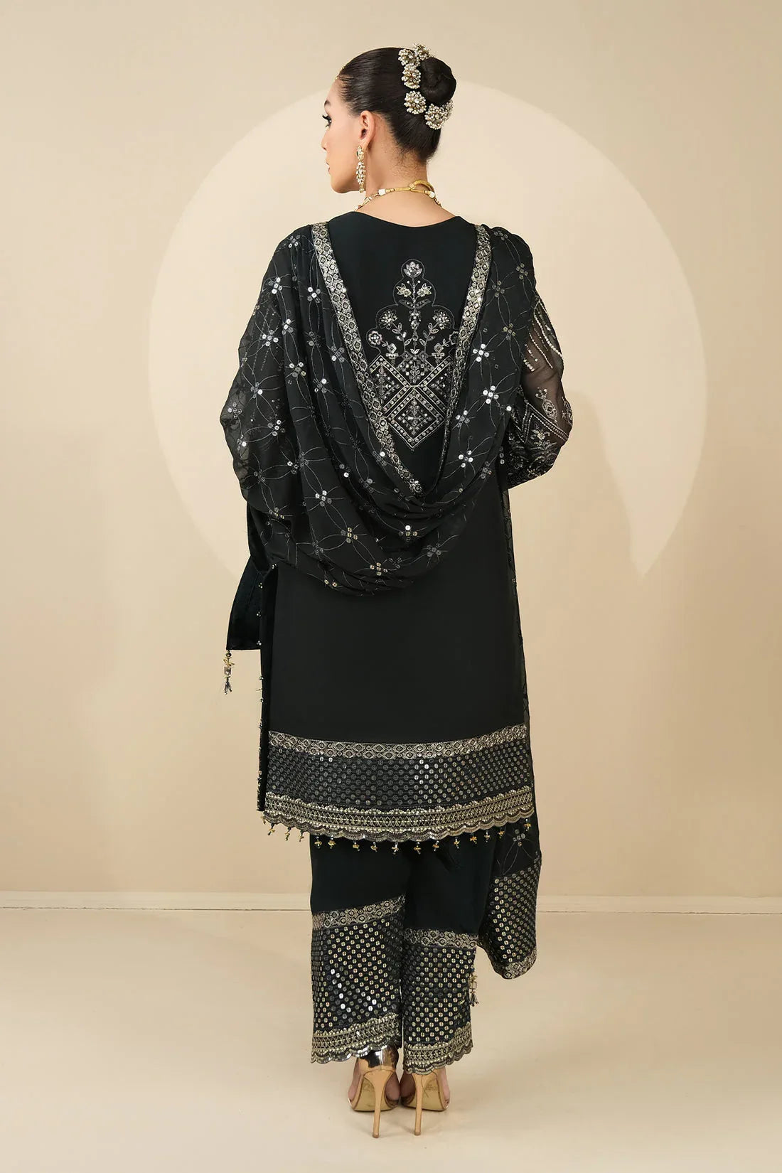Alizeh | Formals Collection | MINERVA UF-V03D04 - Rang-e-Khaas