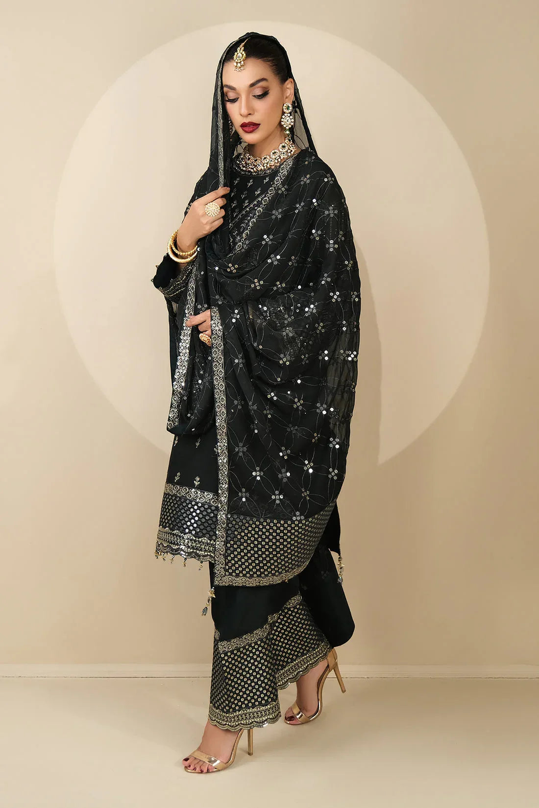 Alizeh | Formals Collection | MINERVA UF-V03D04 - Rang-e-Khaas