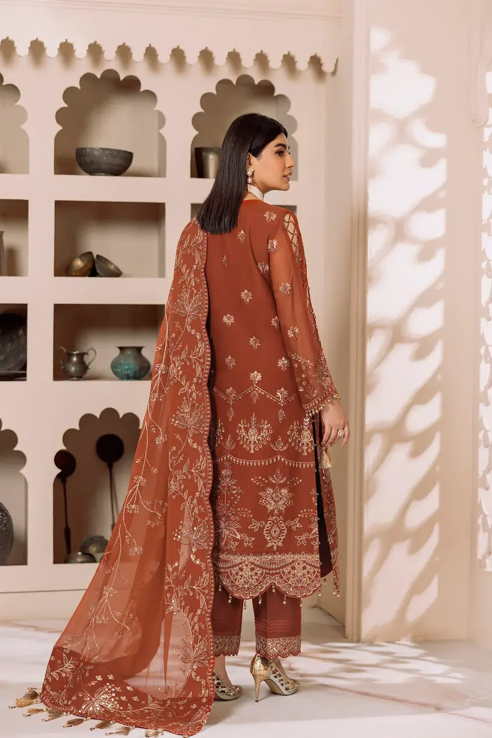 Alizeh | Dua Formals 23 | DUA-V01D02A- LYRA ( RUST ) - Rang-e-Khaas