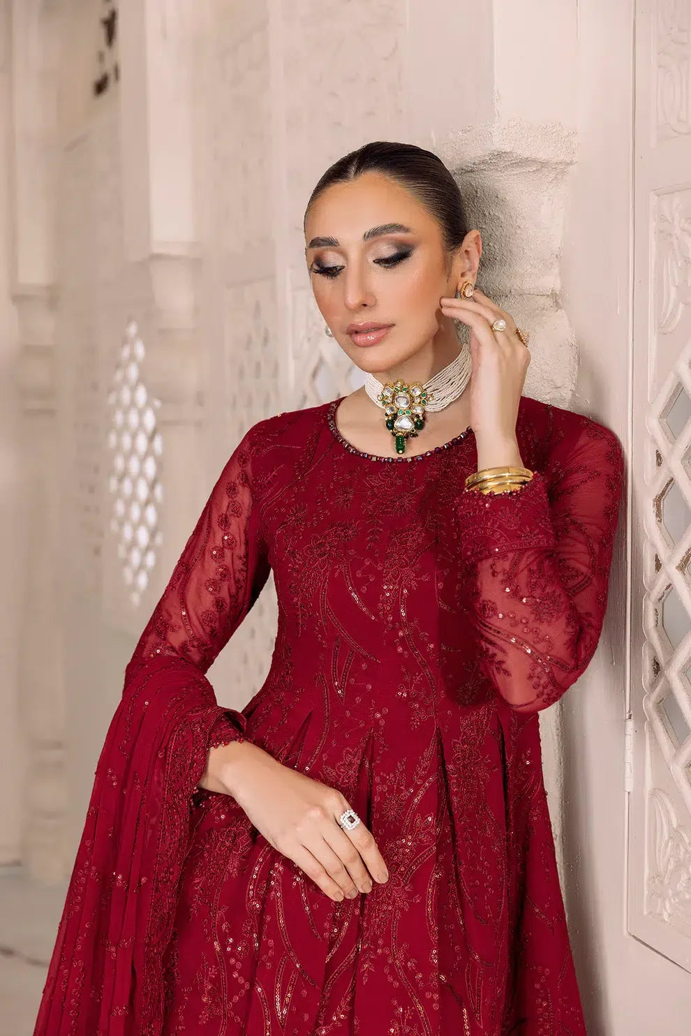 Alizeh | Dua Formals 23 | DUA-V01D03B- SYLVI ( RED ) - Rang-e-Khaas