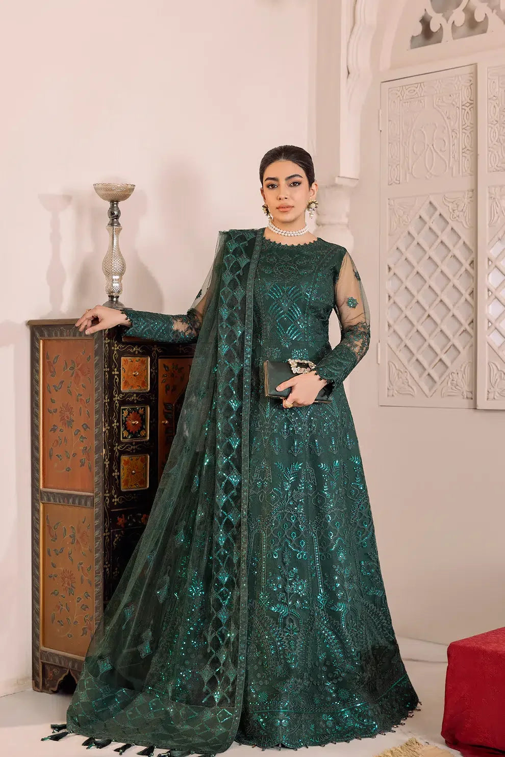 Alizeh | Dua Formals 23 | DUA-V01D05A- RYAN ( GREEN ) - Rang-e-Khaas
