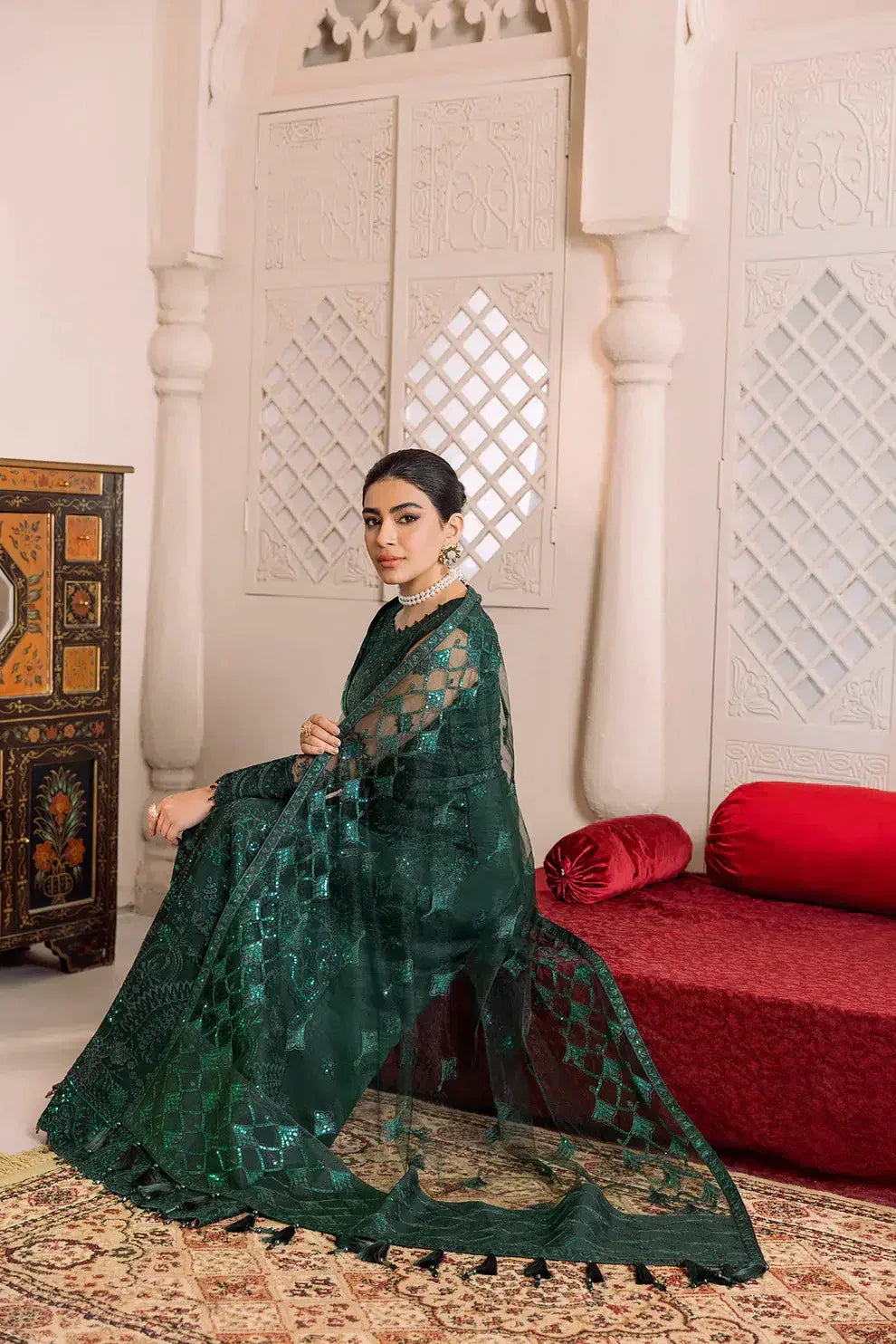 Alizeh | Dua Formals 23 | DUA-V01D05A- RYAN ( GREEN ) - Rang-e-Khaas