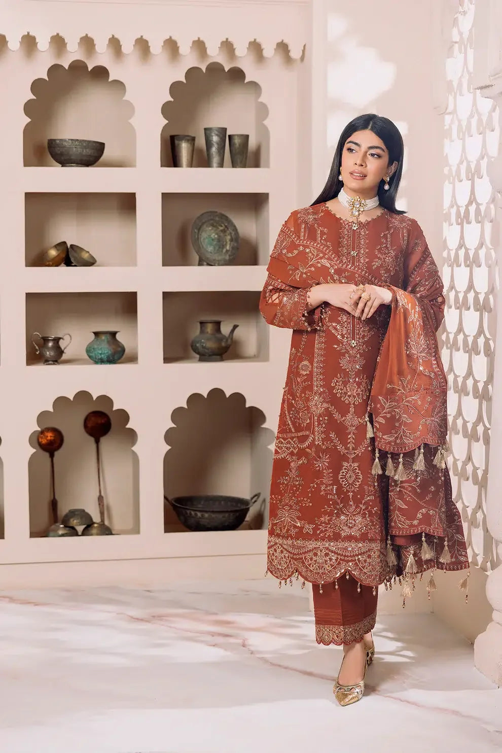 Alizeh | Dua Formals 23 | DUA-V01D02A- LYRA ( RUST ) - Rang-e-Khaas
