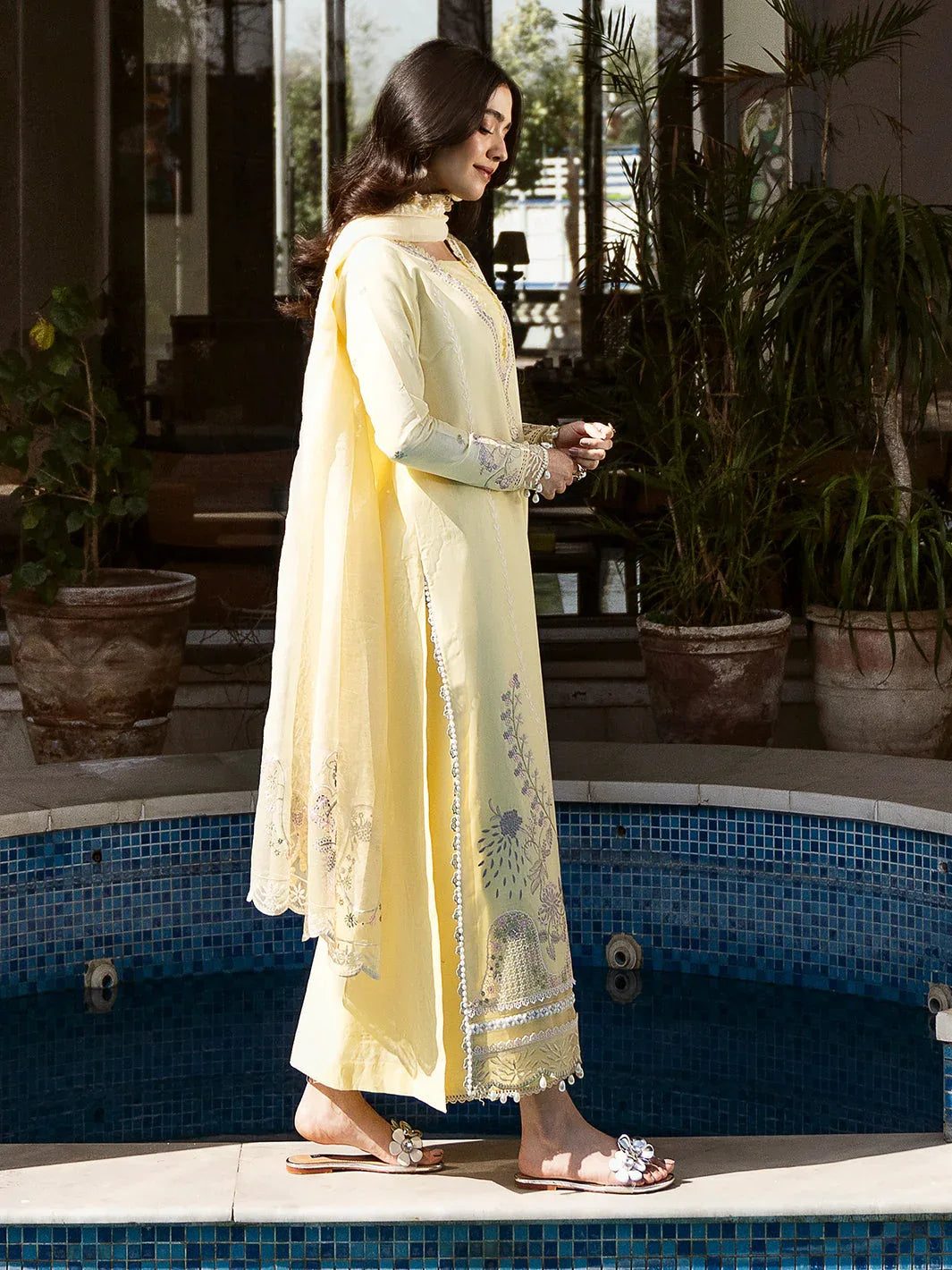 Izel | Mahveen Festive Lawn 25 | AMEL - Rang-e-Khaas