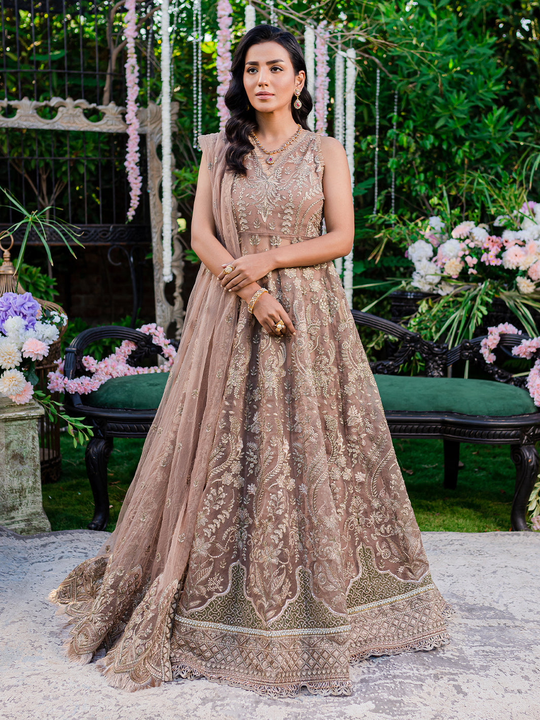 Izel | Heeriye Festive Collection | Madno