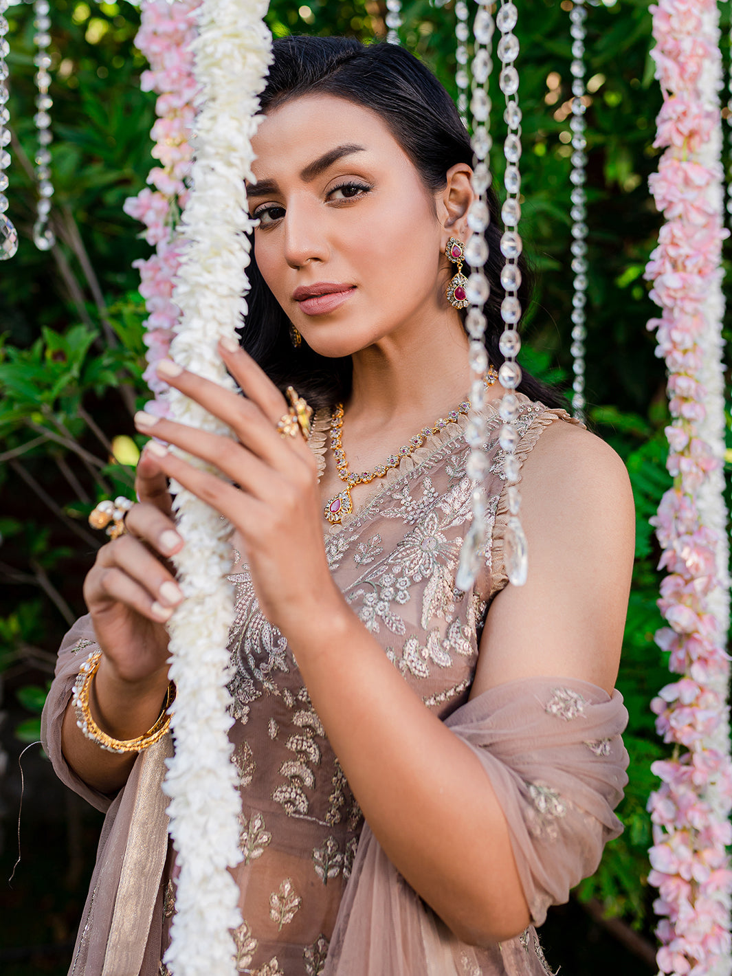 Izel | Heeriye Festive Collection | Madno