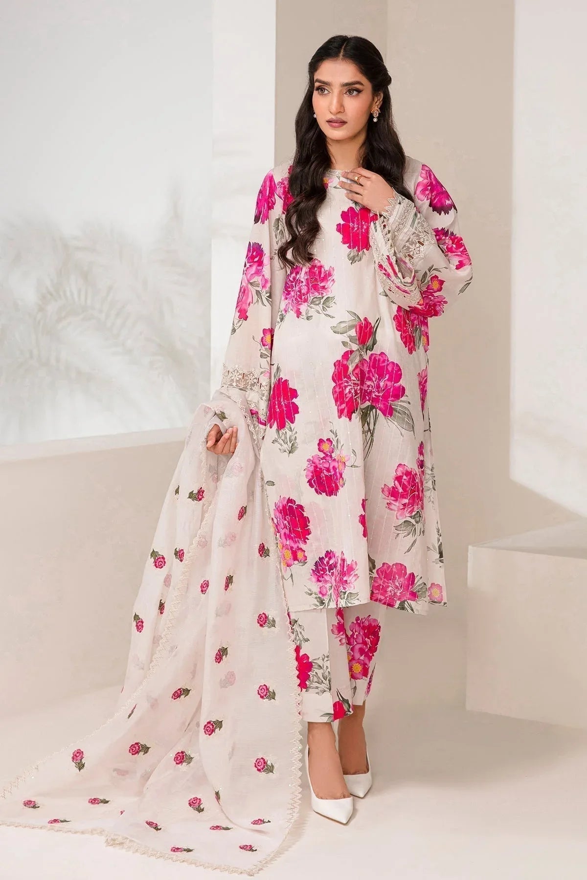Baroque | Lawn Collection 24 | UF-347 - Rang-e-Khaas