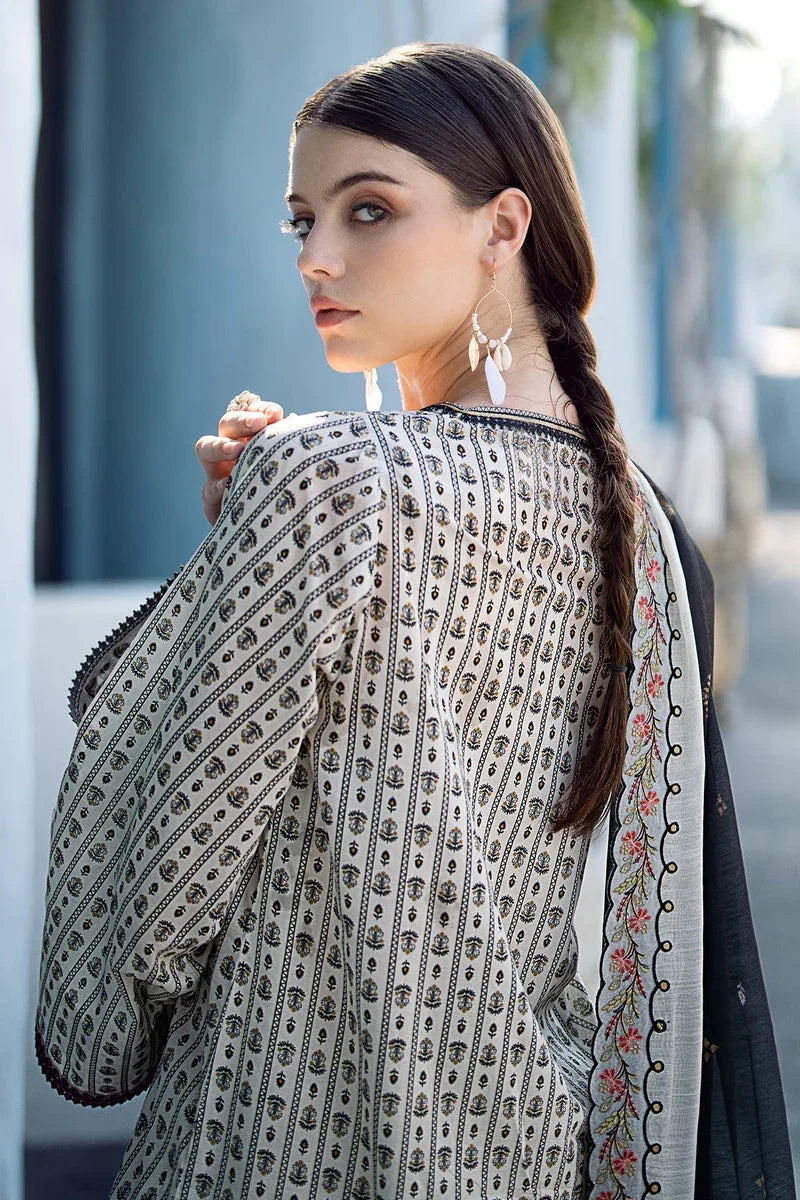 Baroque | Lawn Collection 24 | UF-555 - Rang-e-Khaas