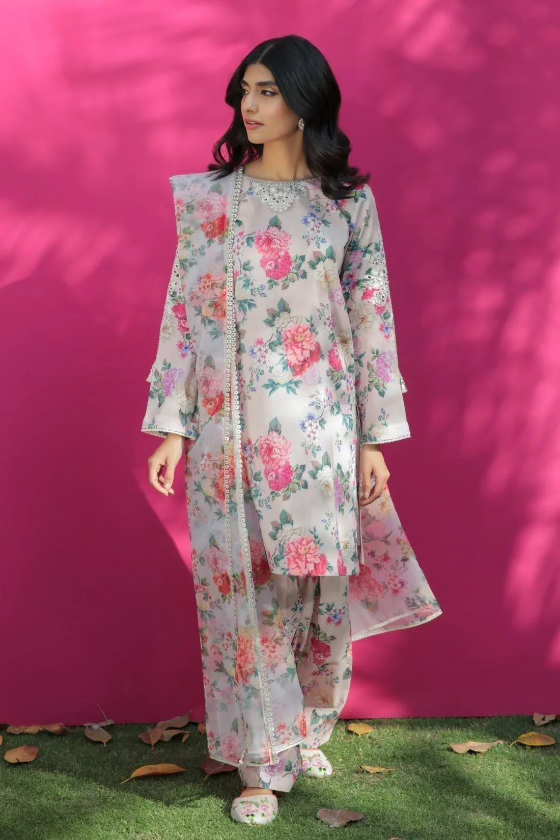 Baroque | Lawn Collection 24 | UF-191 - Rang-e-Khaas