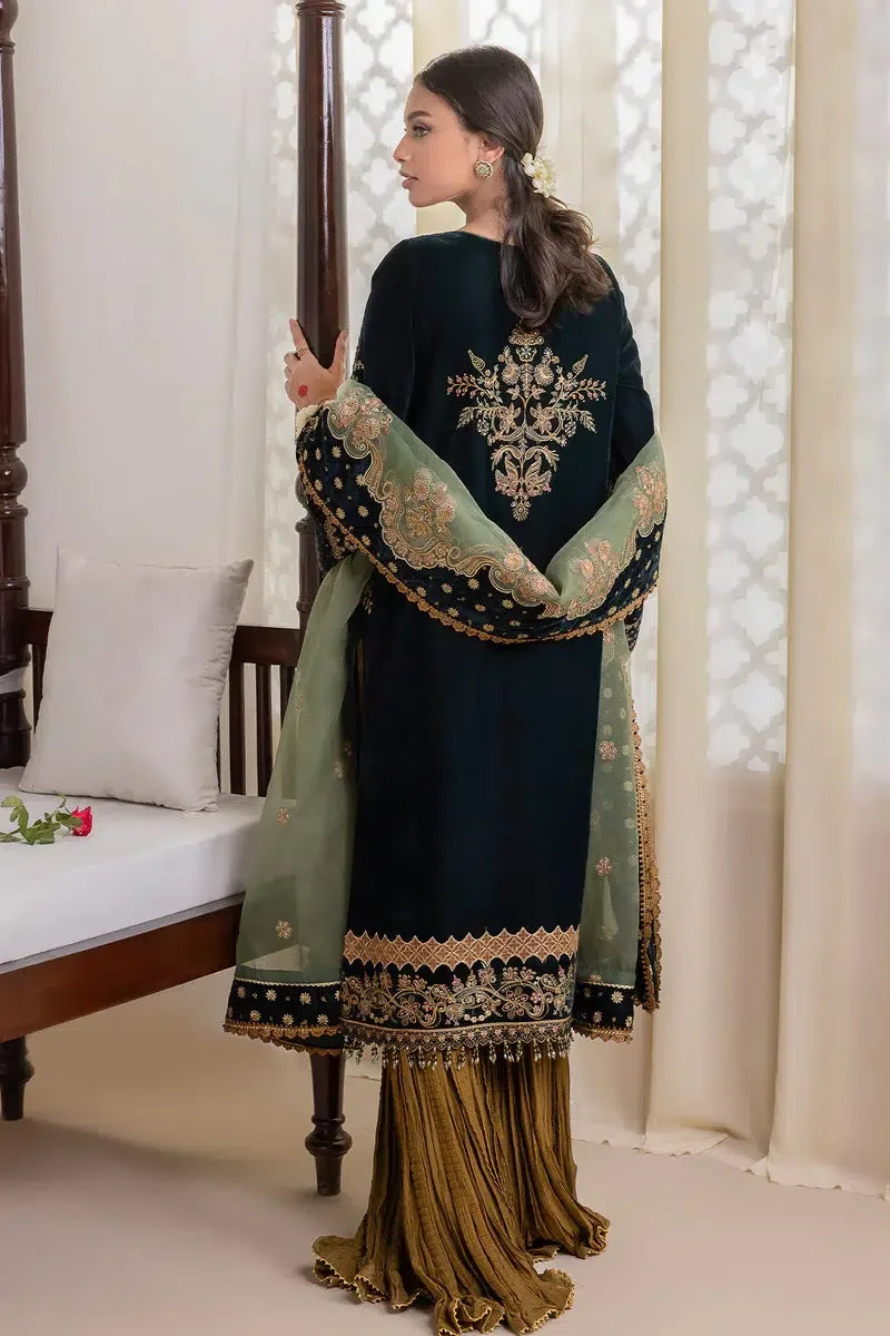 Baroque | Jahanara Luxury Velvet 23 | UF-423 - Rang-e-Khaas