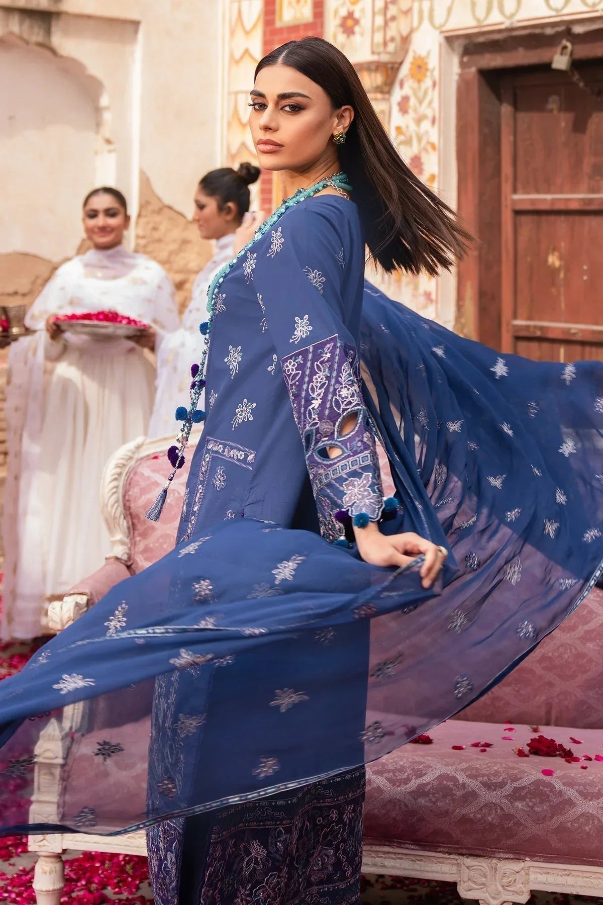 Alizeh | Rawayat Luxury Lawn 24 | Shehnaaz - Rang-e-Khaas