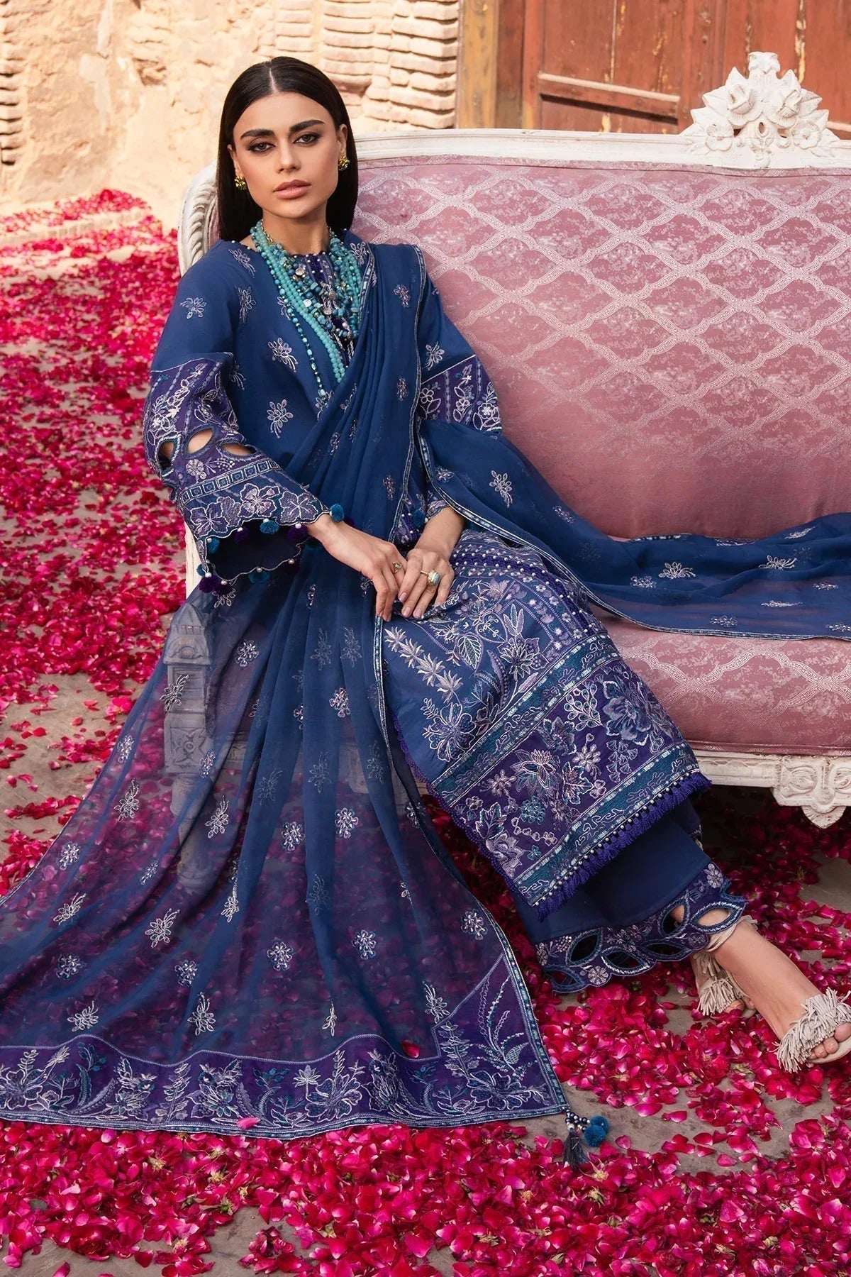Alizeh | Rawayat Luxury Lawn 24 | Shehnaaz - Rang-e-Khaas