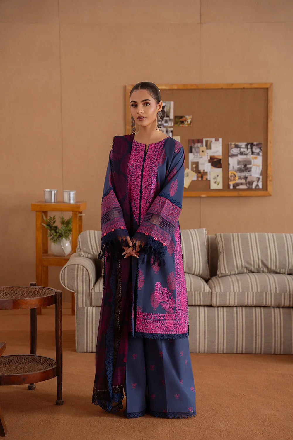 Saira Rizwan | Laanem Summer Lawn 25 | ELARA-B-SRL25-01 - Rang-e-Khaas