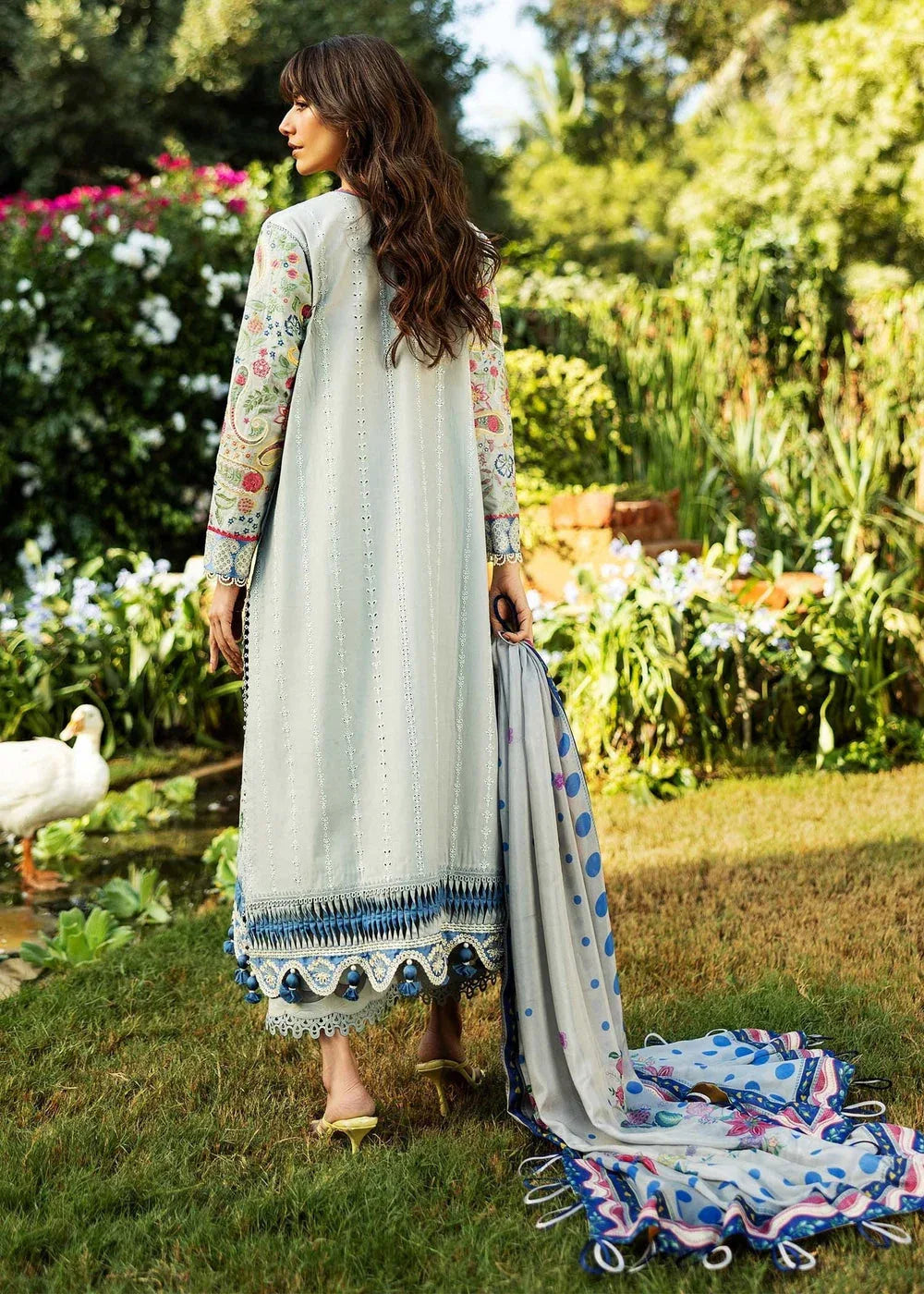 Sadaf Fawad Khan | Siraa Lawn 25 | PAISLEY GARDEN - A - Rang-e-Khaas