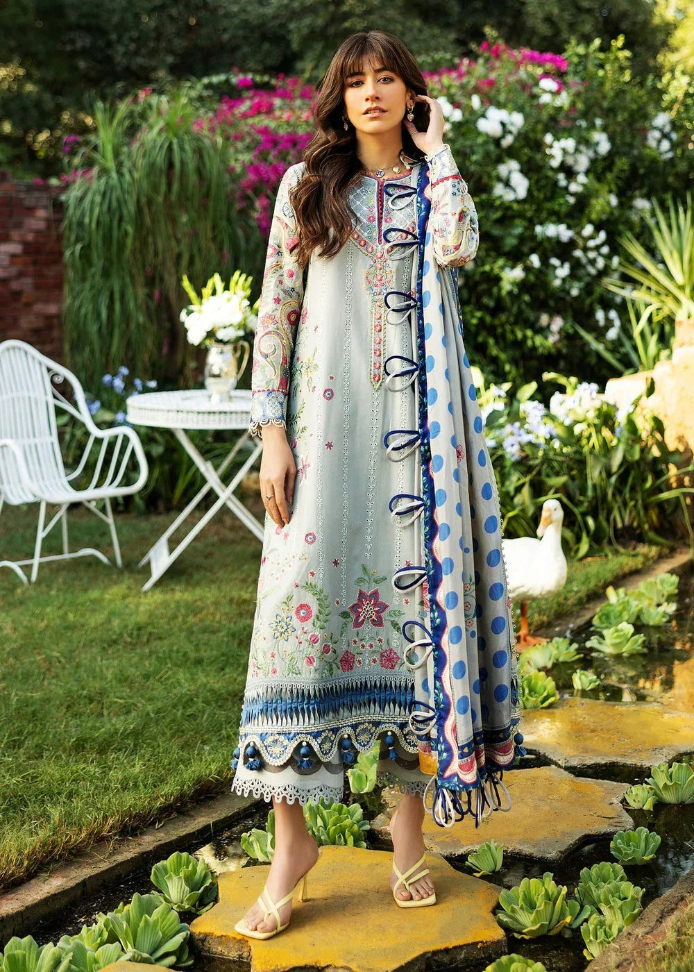 Sadaf Fawad Khan | Siraa Lawn 25 | PAISLEY GARDEN - A - Rang-e-Khaas