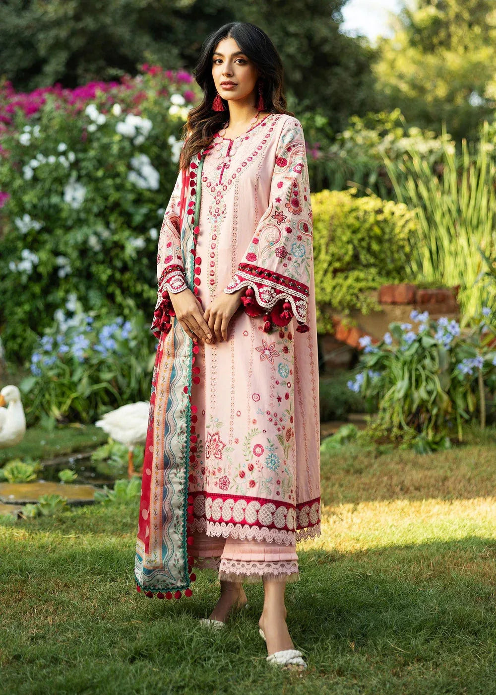 Sadaf Fawad Khan | Siraa Lawn 25 | PAISLEY GARDEN - B - Rang-e-Khaas