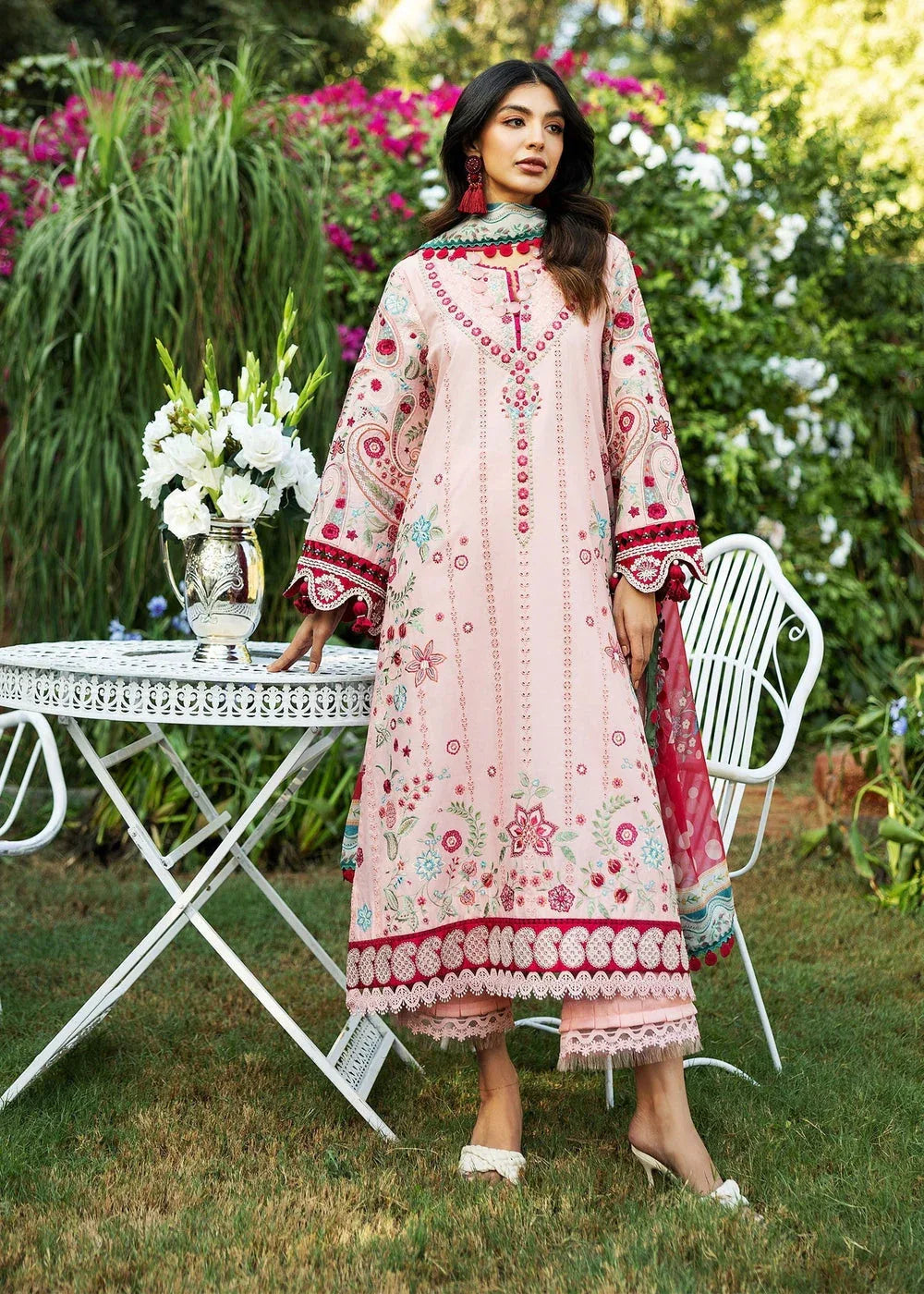 Sadaf Fawad Khan | Siraa Lawn 25 | PAISLEY GARDEN - B - Rang-e-Khaas